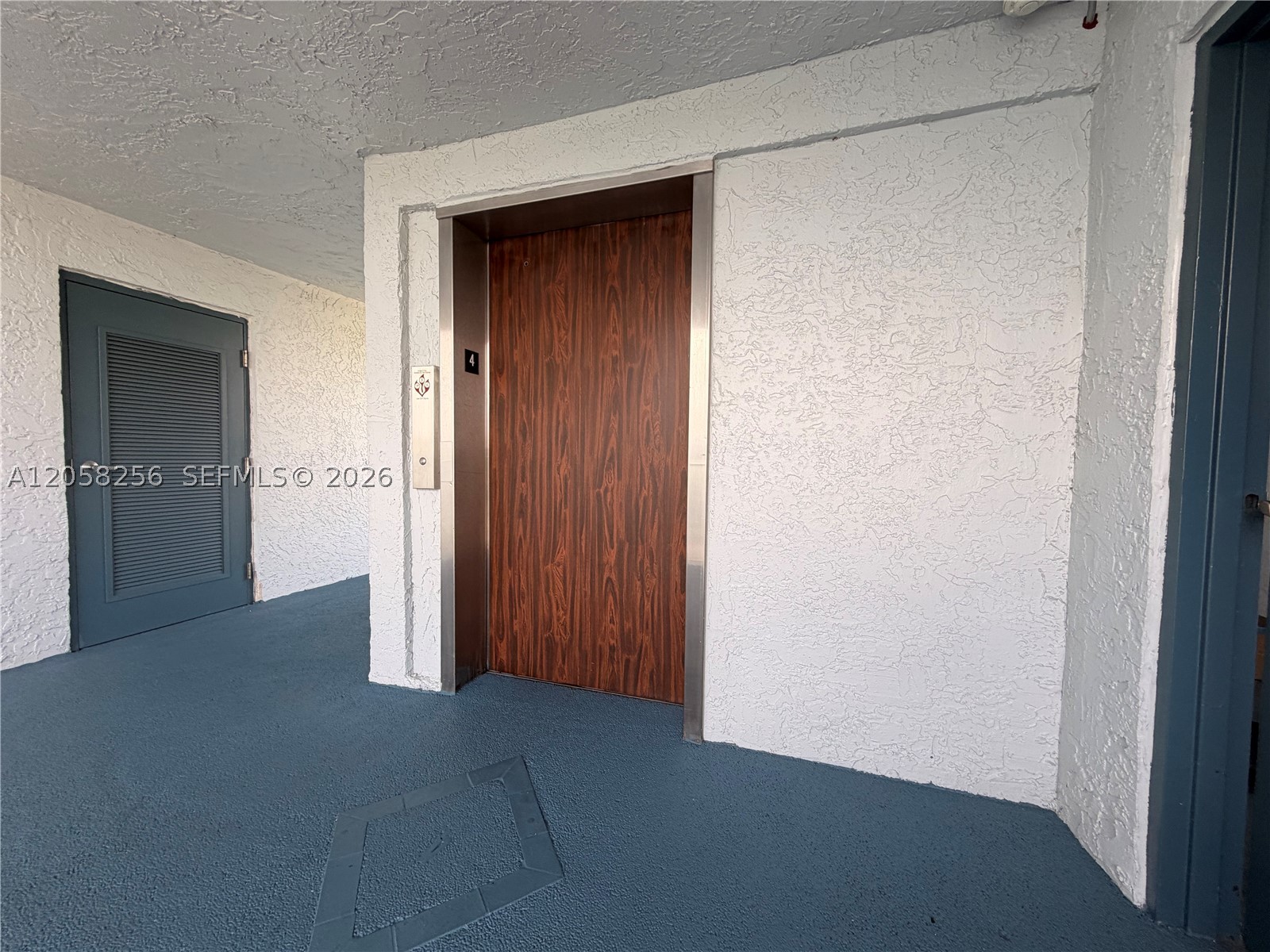 7620 Nw 18th St 403 Property Photo 23