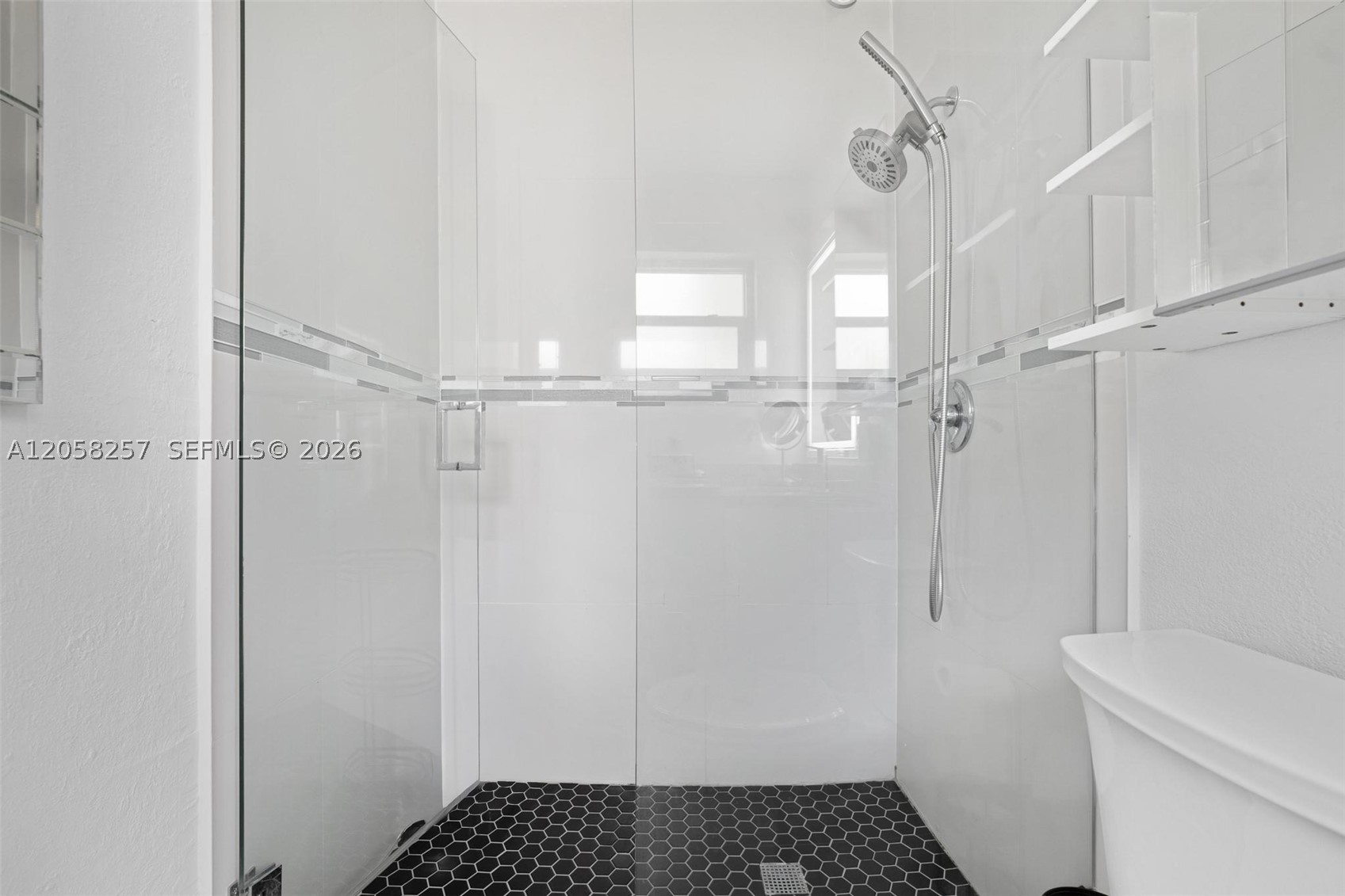 309 Se 3rd Ter Property Photo 27