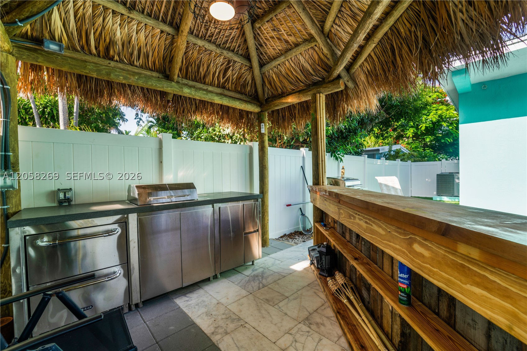 811 La Paloma Rd Property Photo 32