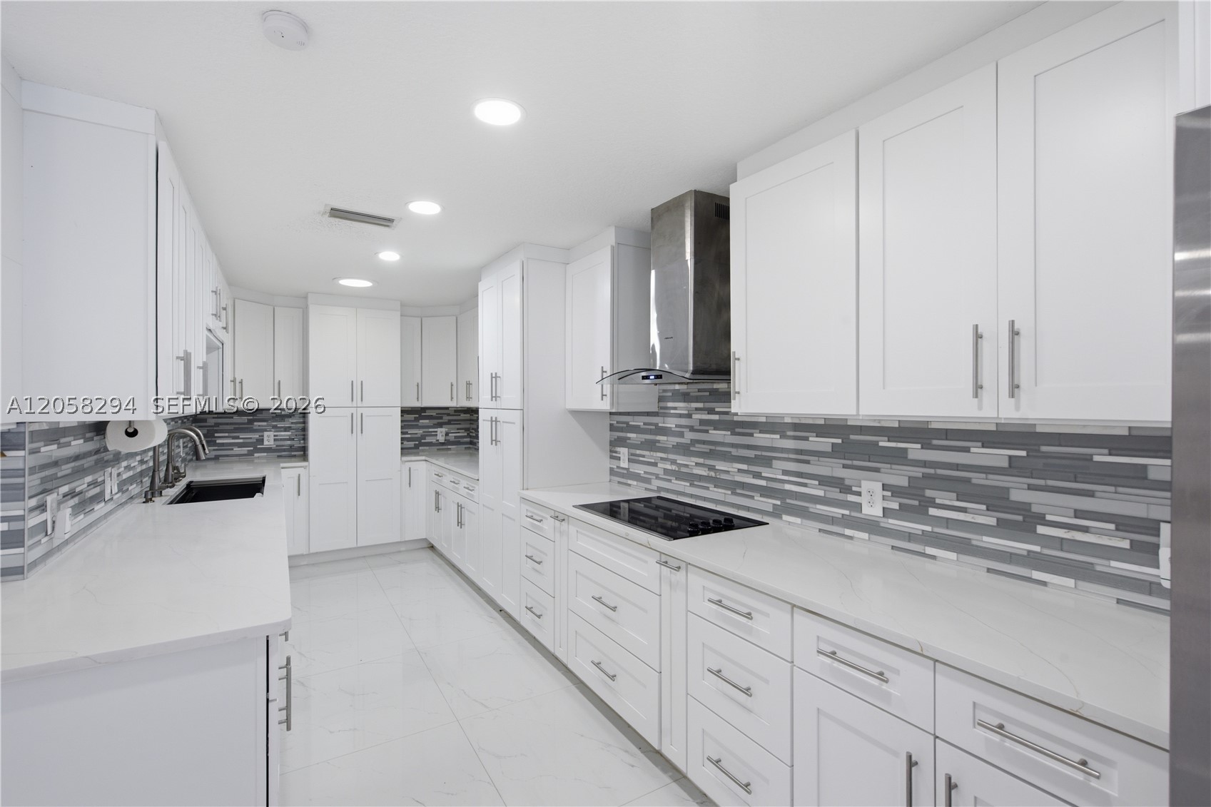 16839 Whirley Rd Property Photo 10