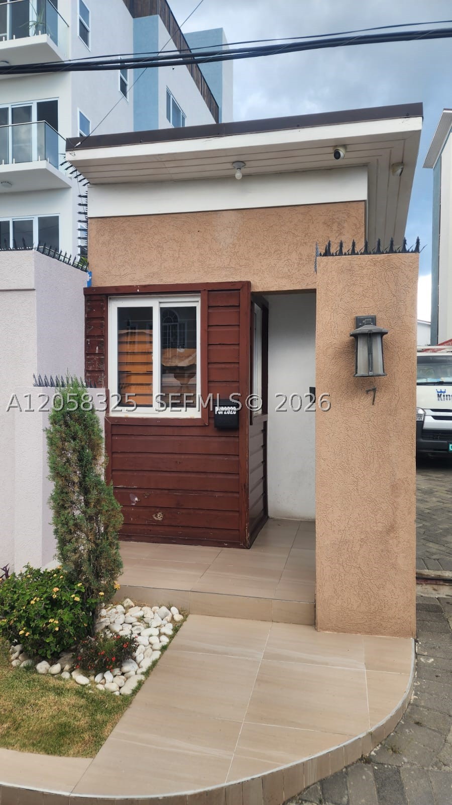 7 Roseneath Avenue, New Kingston D Property Photo 3