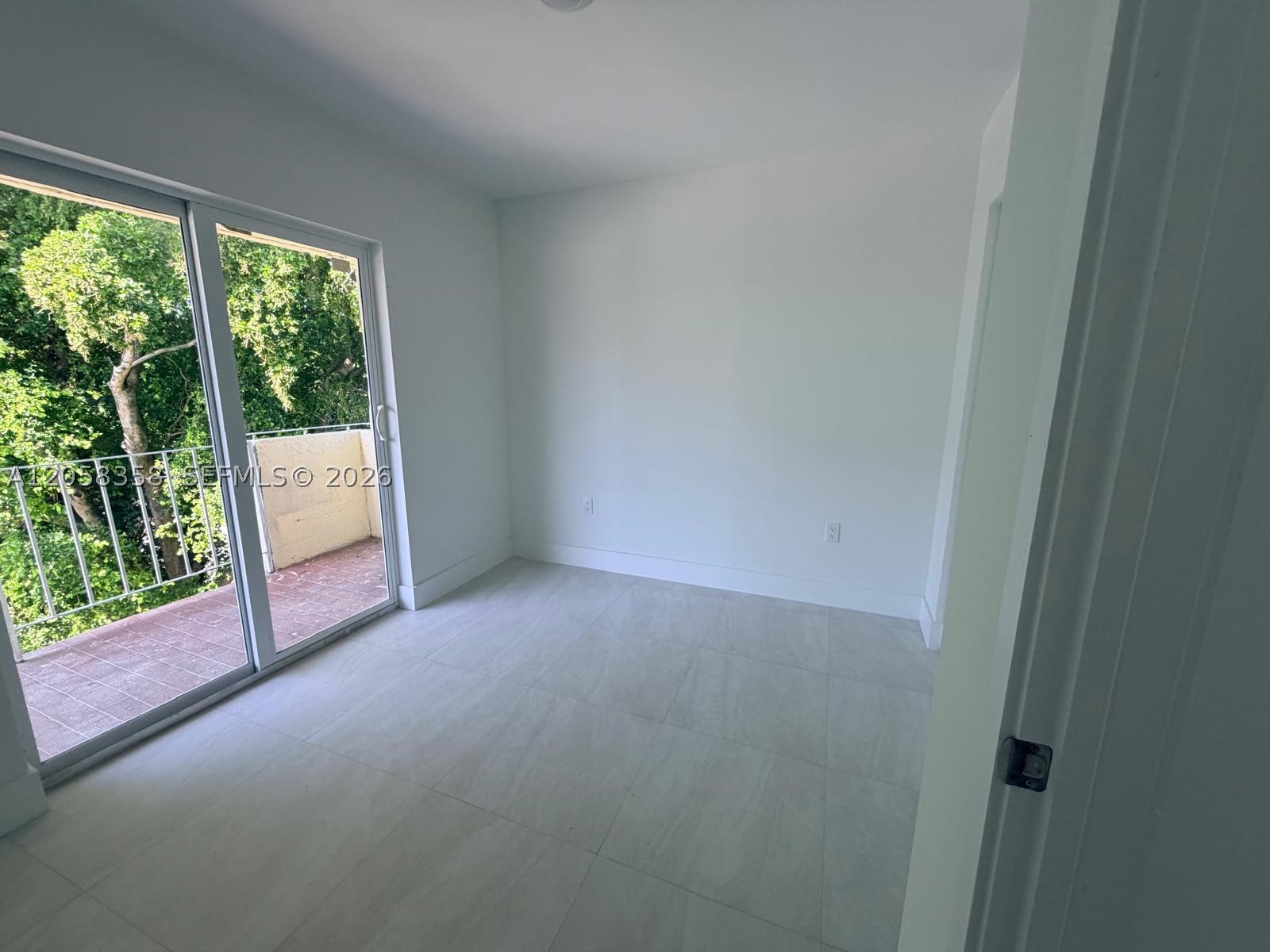 921 Sw 7th St 3 Property Photo 15