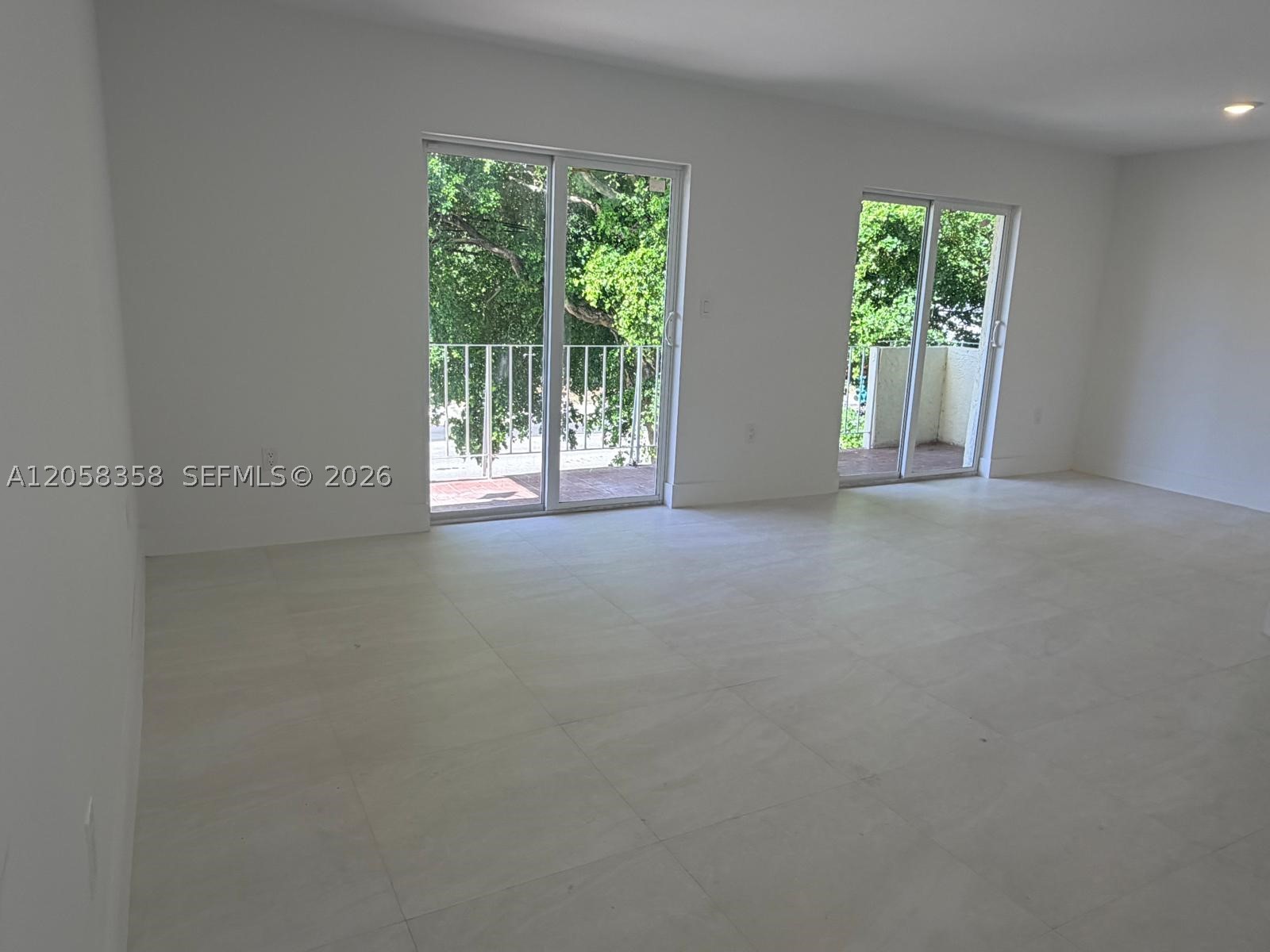 921 Sw 7th St 3 Property Photo 16