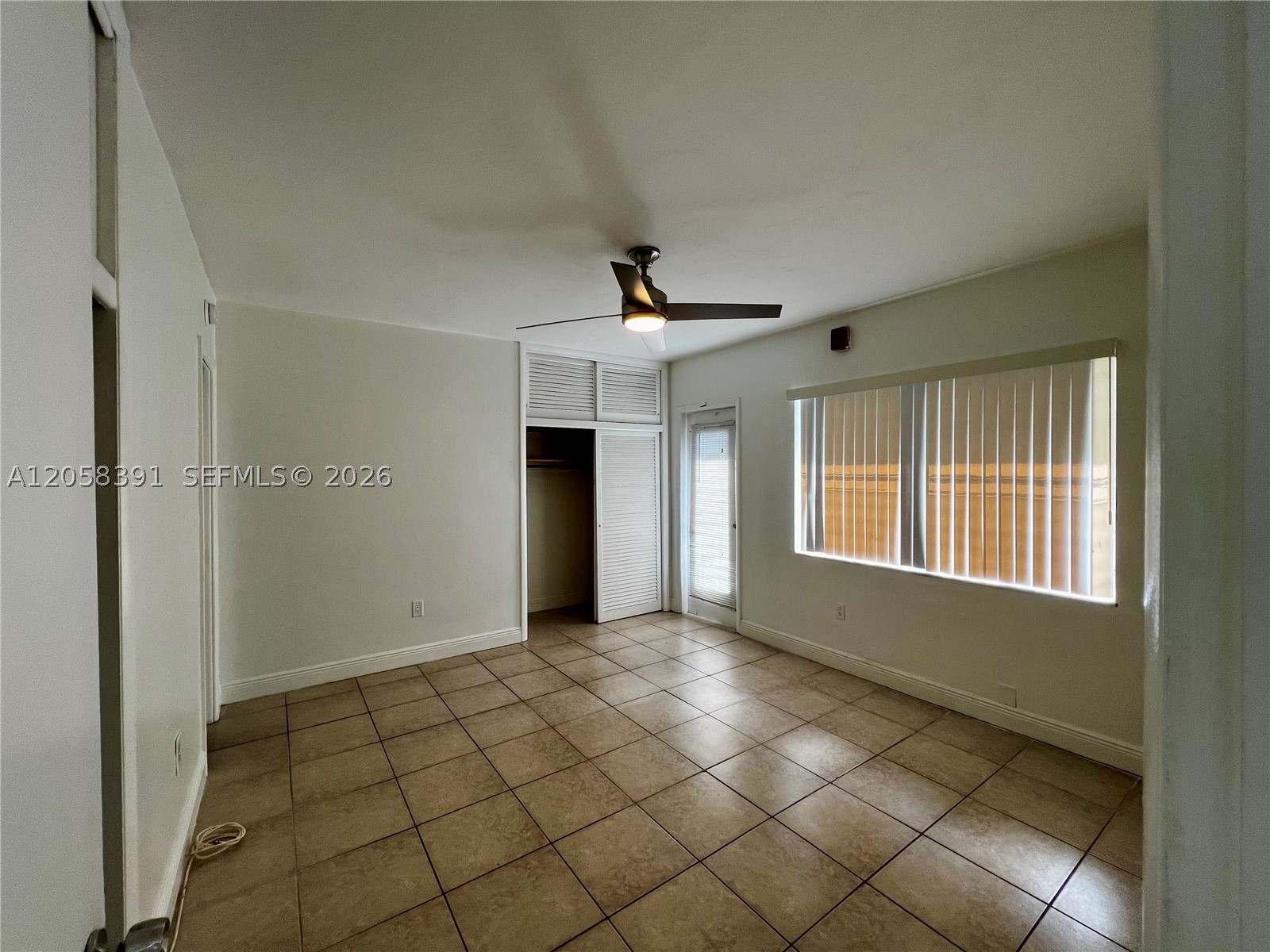 2072 Ne 169th St 8 Property Photo 7