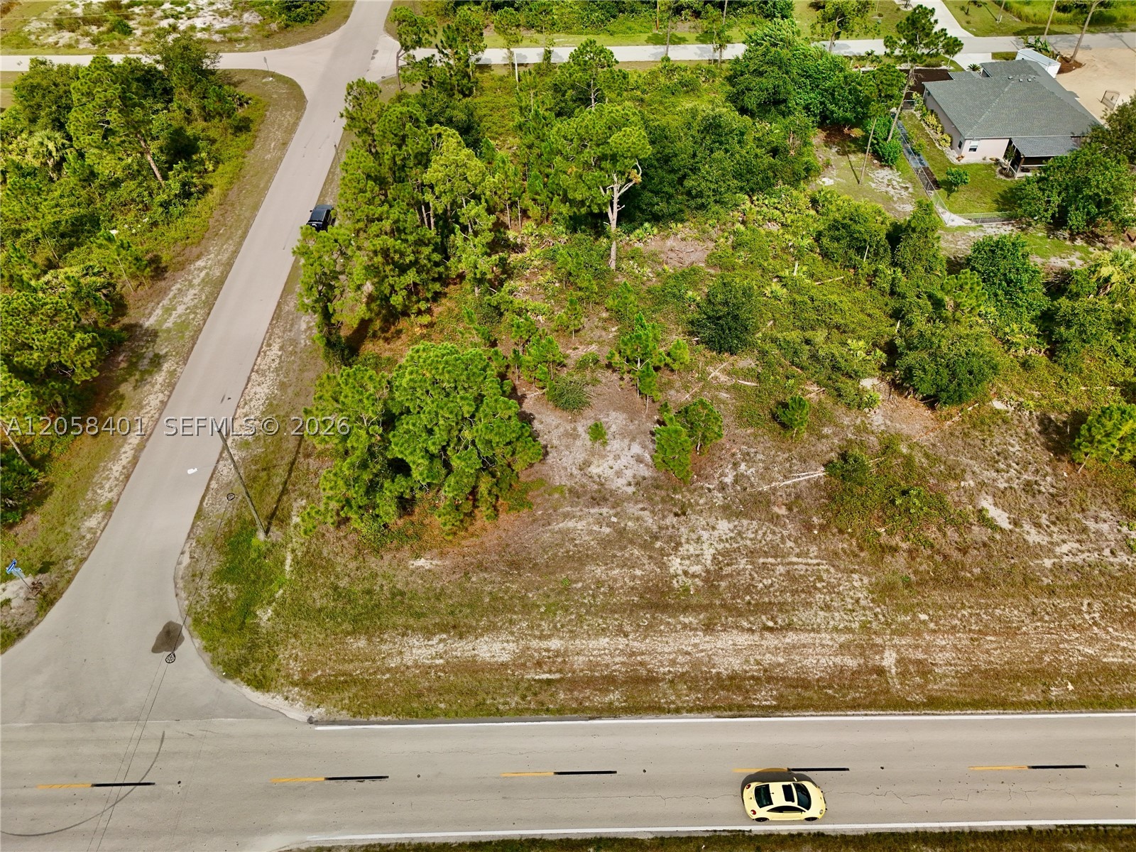 1041 Columbus Blvd Property Photo 25