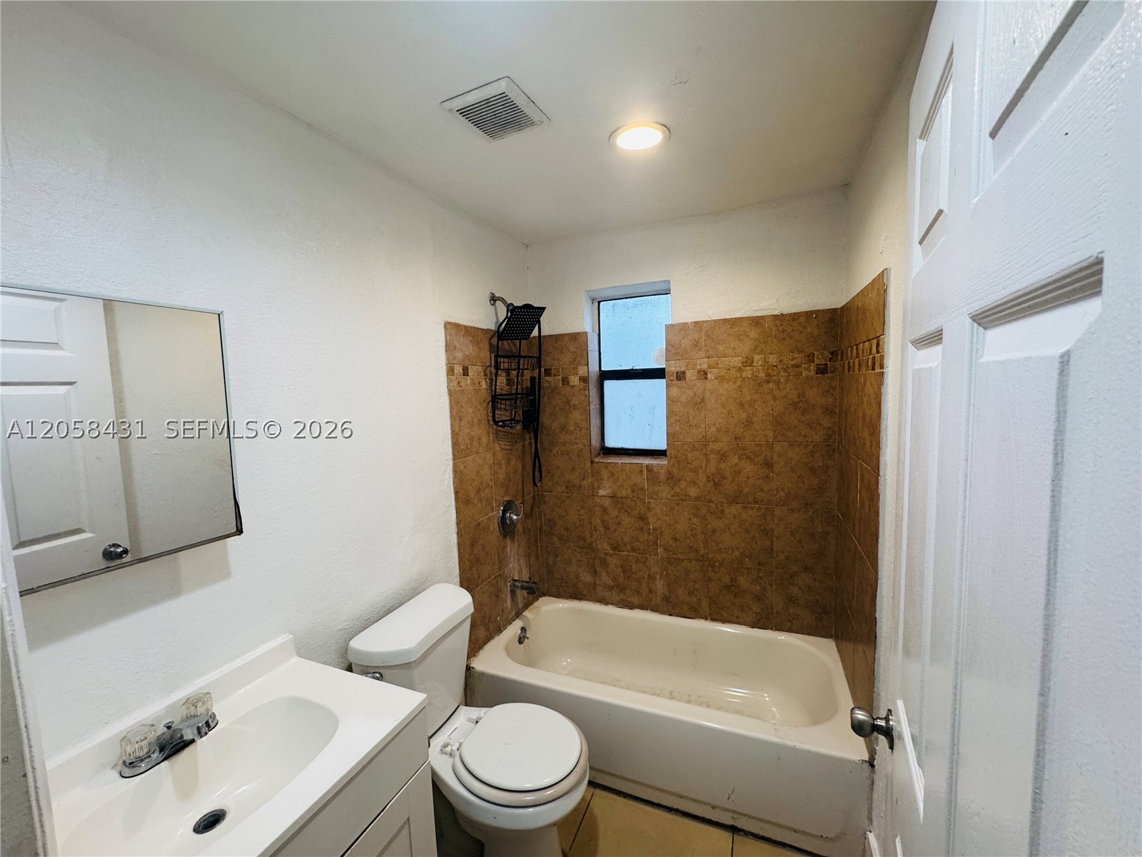 536 Sw 6th Ter Property Photo 5