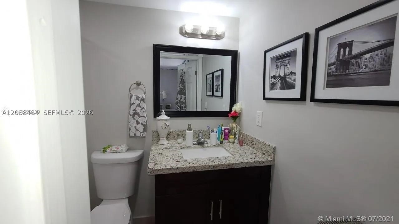 8015 Sw 107th Ave 222 Property Photo 4