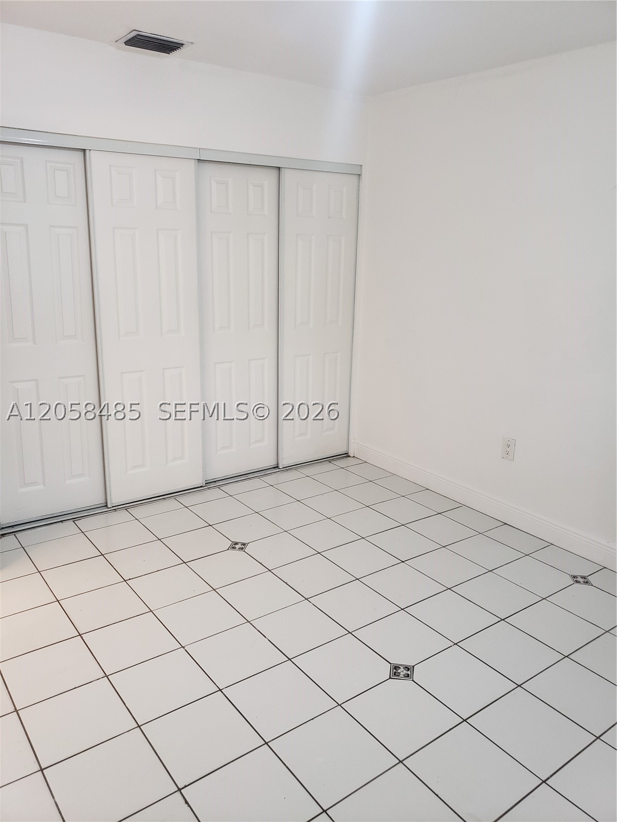 2998 Nw 30th St 2995 2 Bedroom Property Photo 5