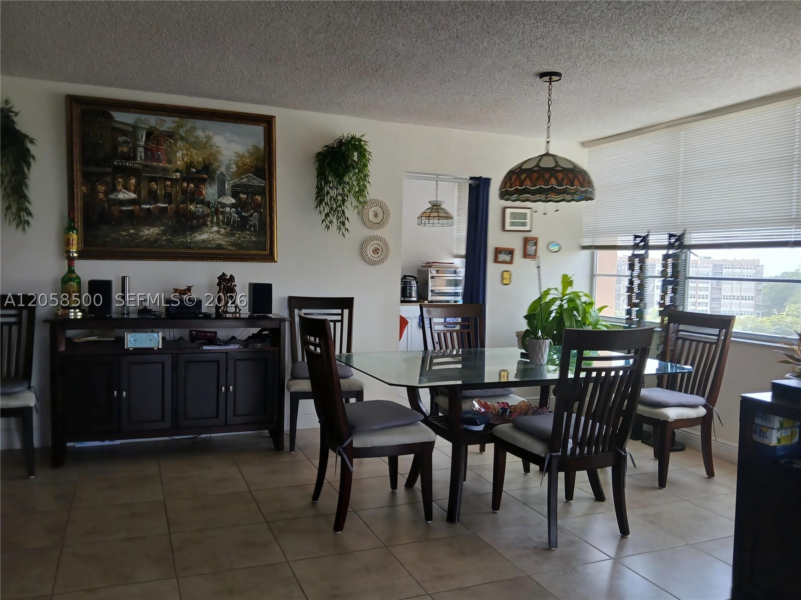 1100 Saint Charles Pl 712