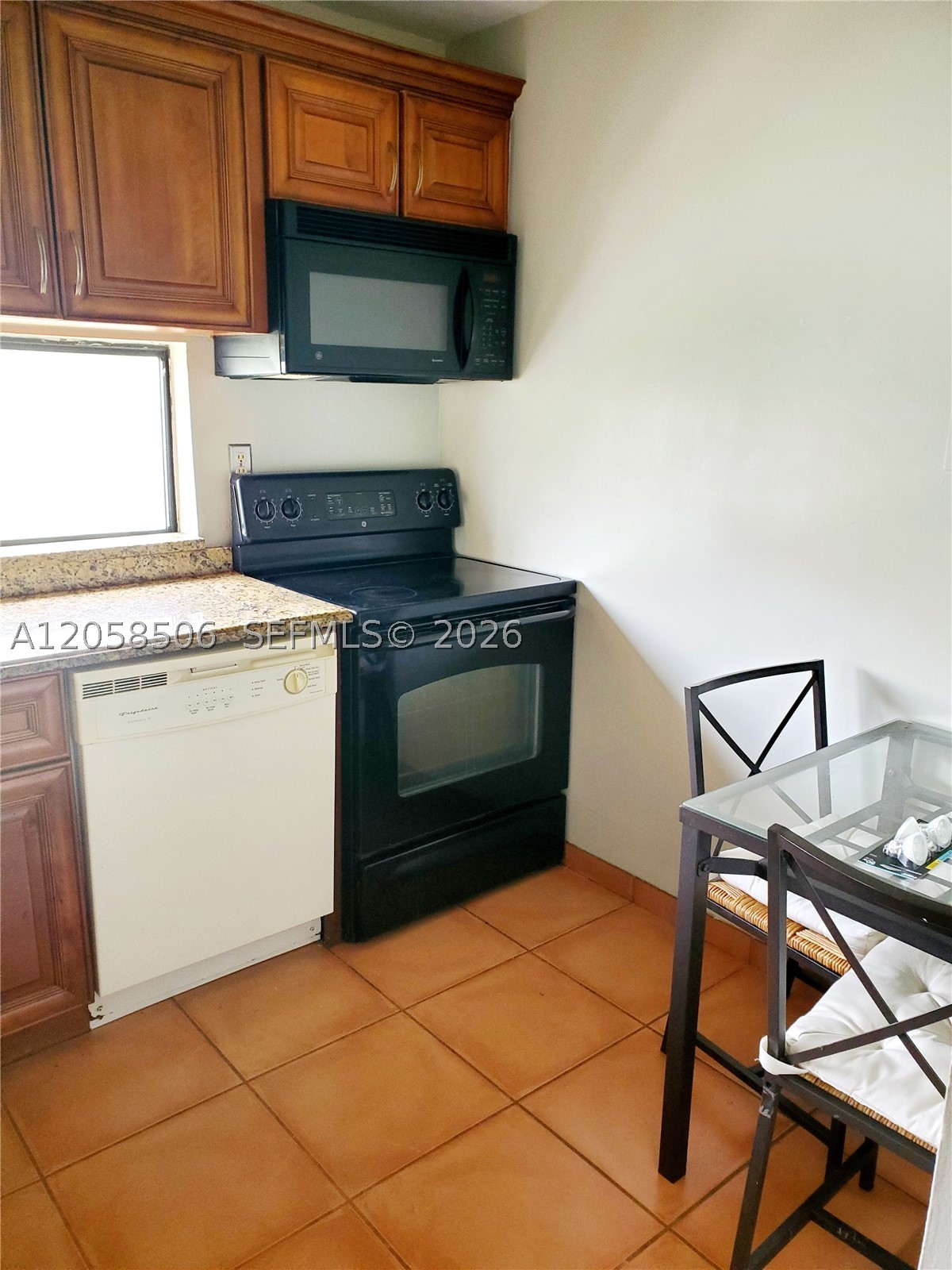 17021 N Bay Rd 618 Property Photo 8