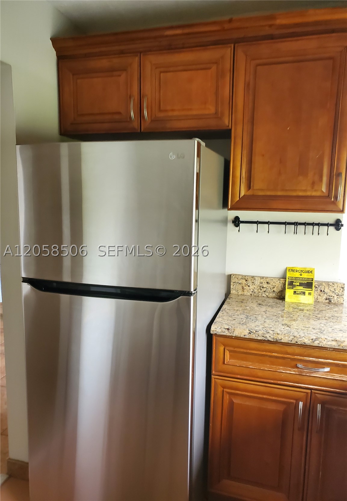 17021 N Bay Rd 618 Property Photo 9