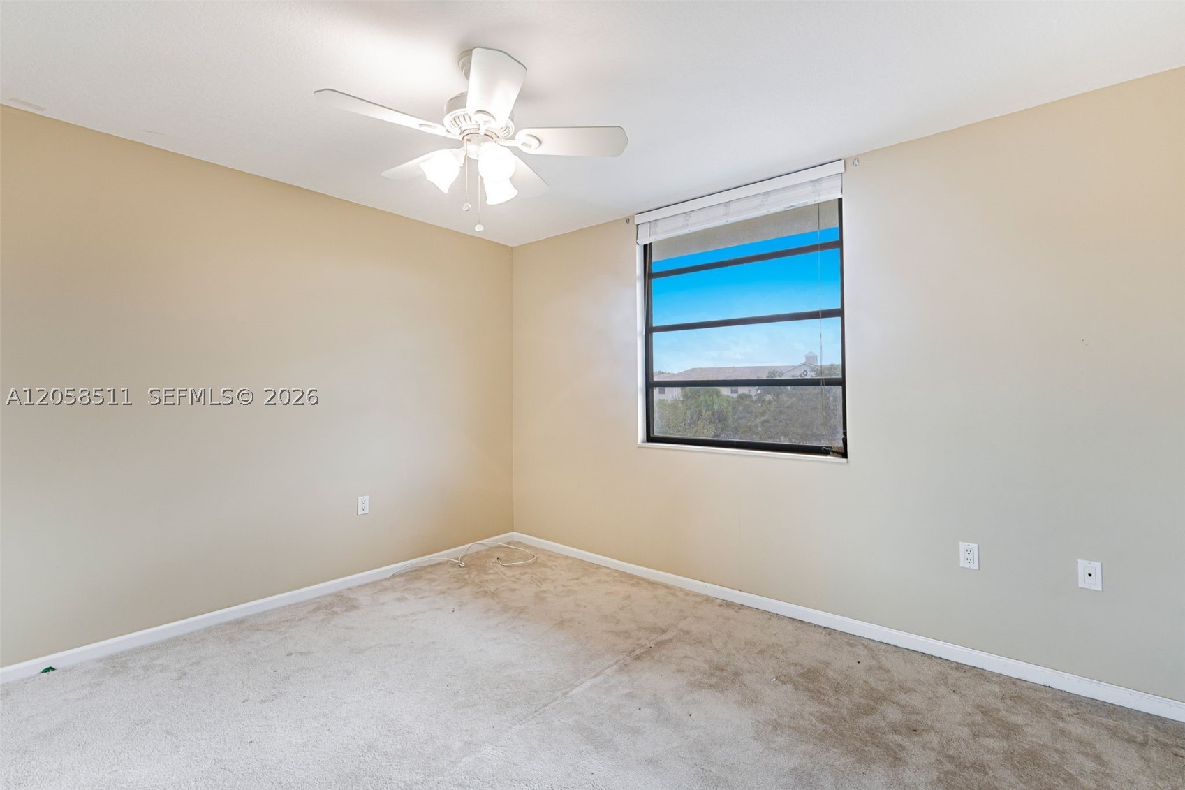 1705 Whitehall Dr 401 Property Photo 29
