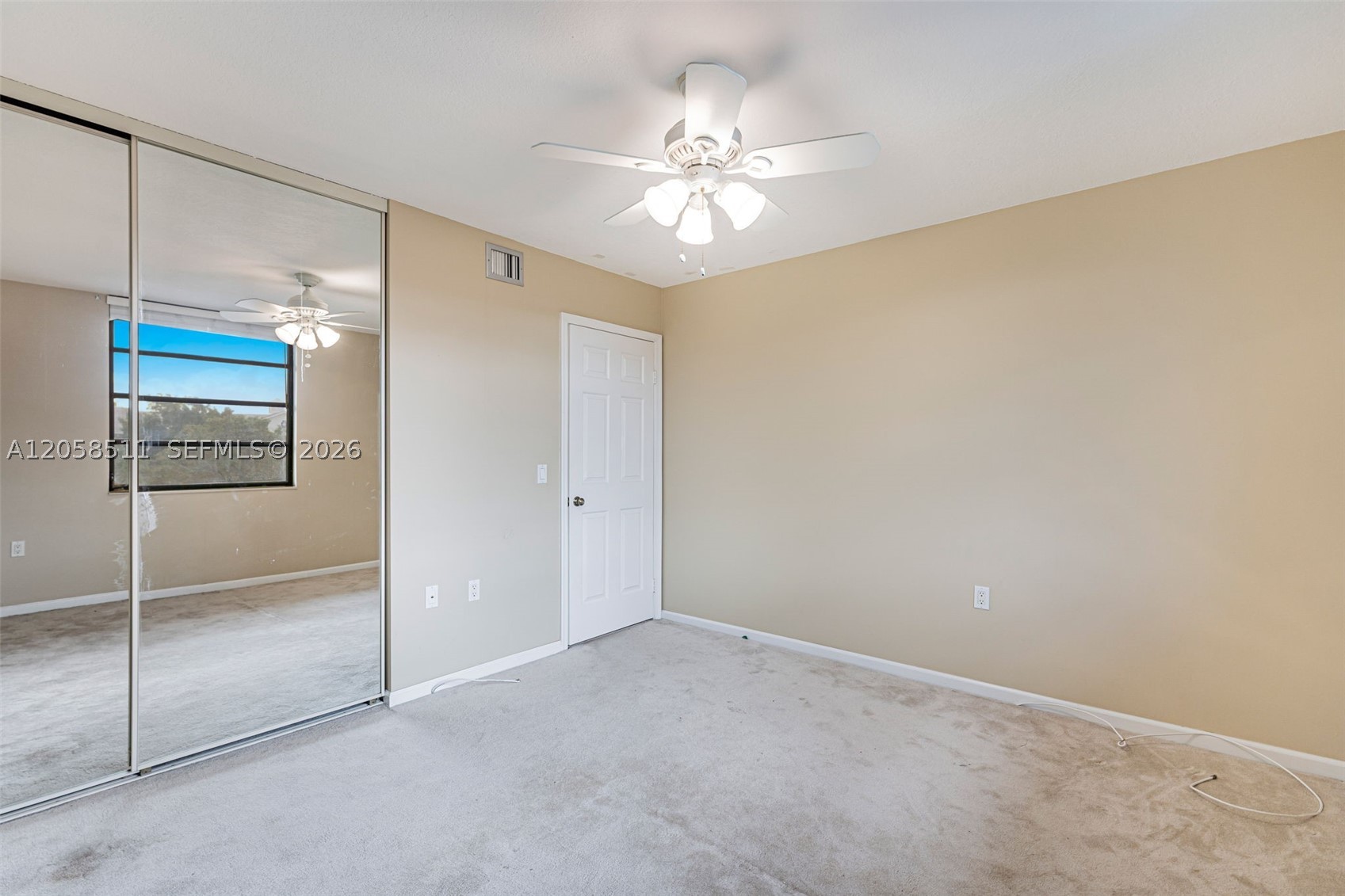 1705 Whitehall Dr 401 Property Photo 30