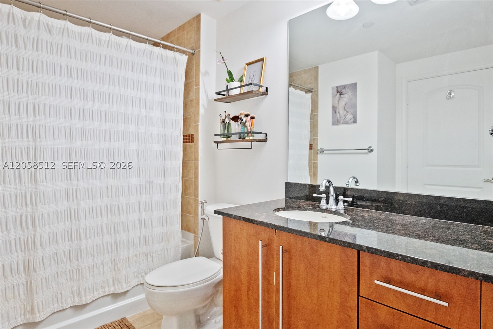 7350 Sw 89th St 704s Property Photo 14