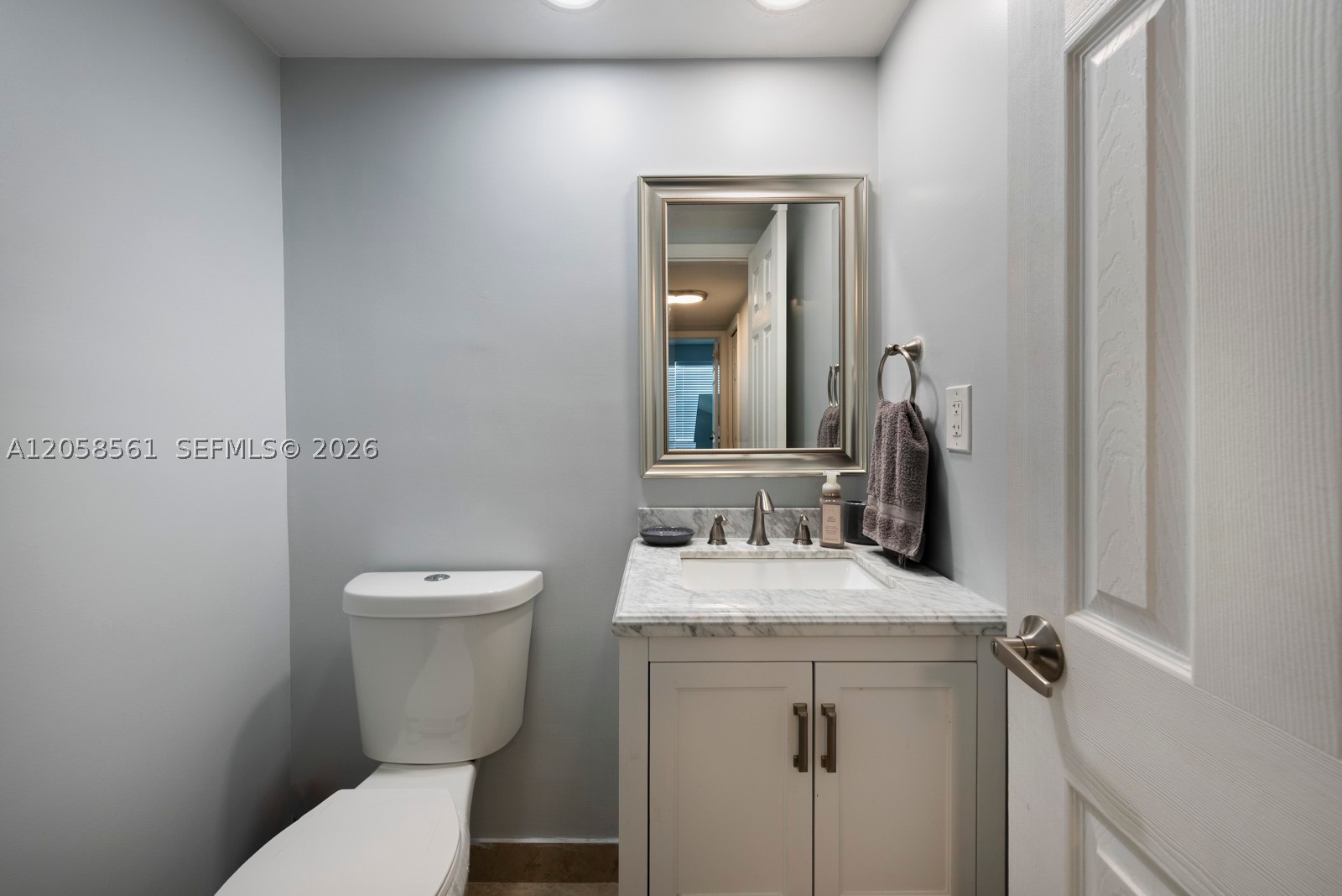 4010 Galt Ocean Dr 207 Property Photo 11