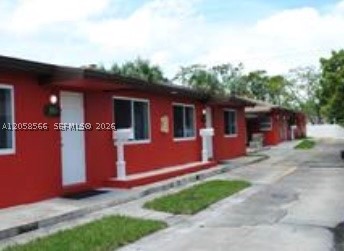 2513 Lincoln St Property Photo 1