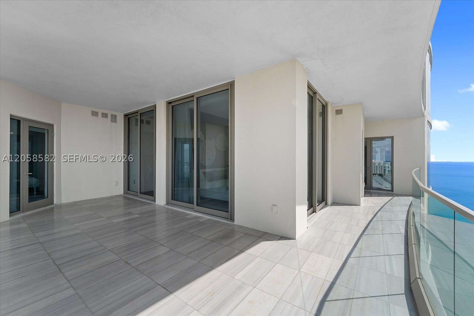 17901 Collins Ave 3004 Property Photo 36