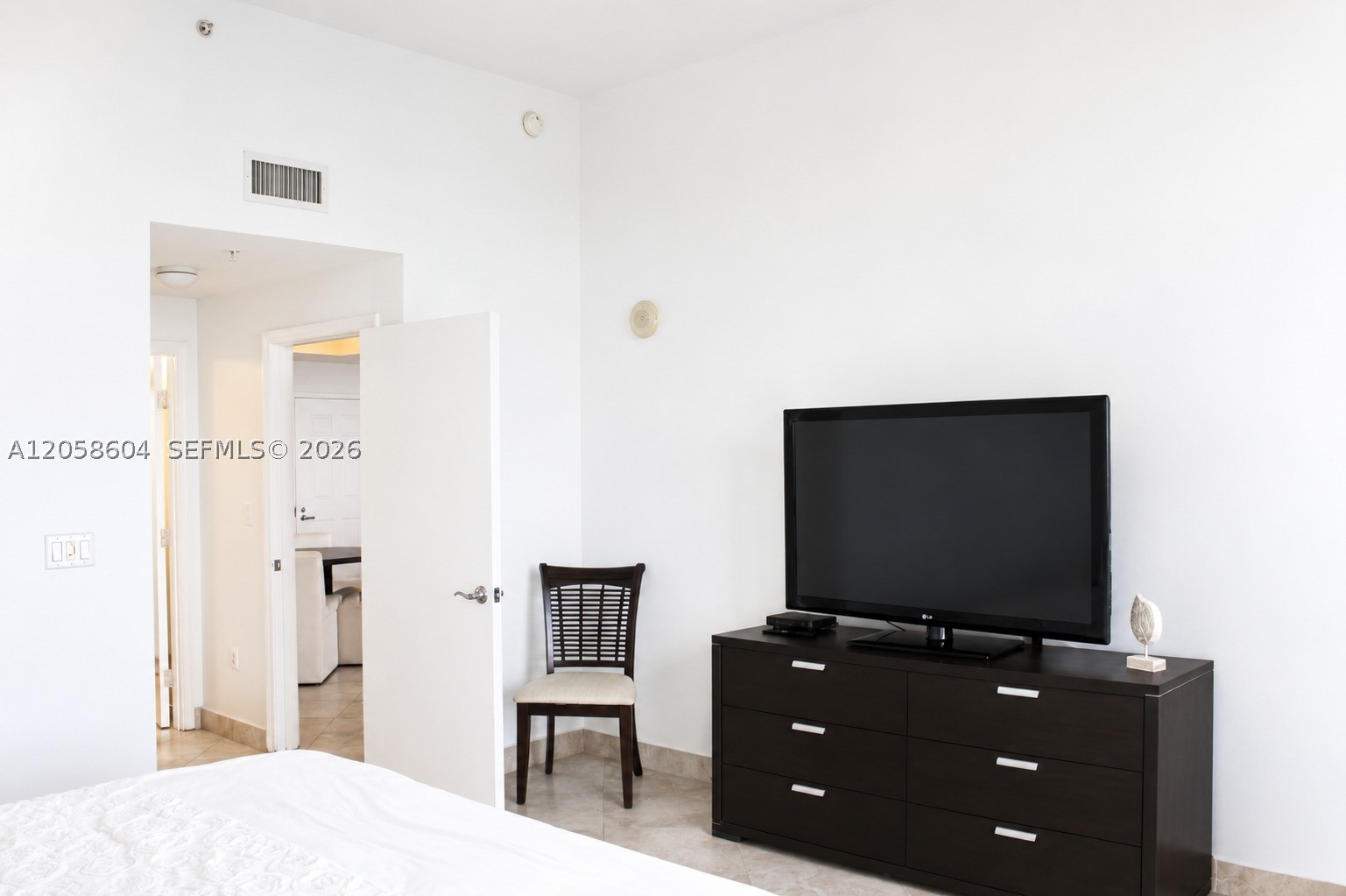 16699 Collins Ave 1003 Property Photo 17