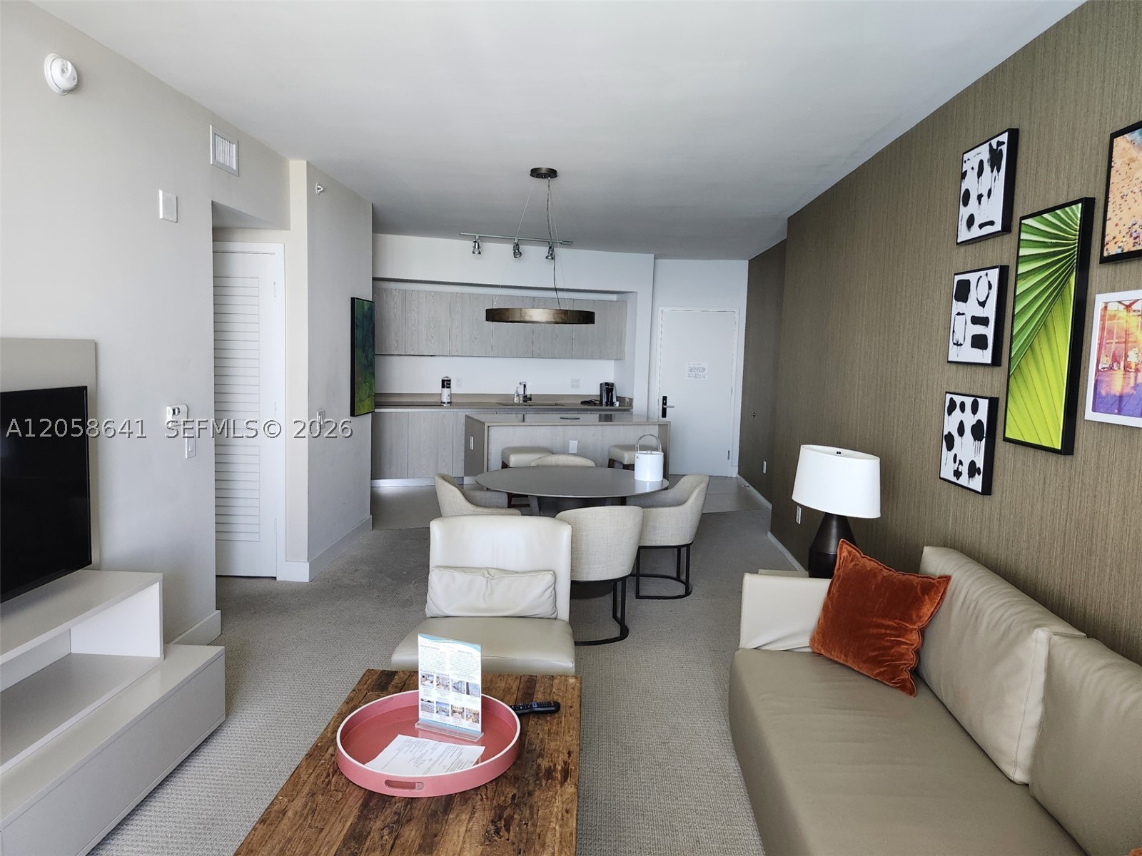 4111 S Ocean Dr 3610 Property Photo 2
