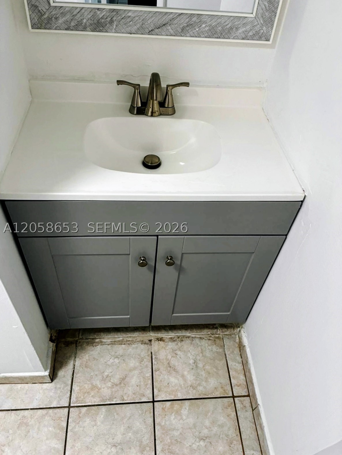 7911 N Colony Cir N 202 Property Photo 11