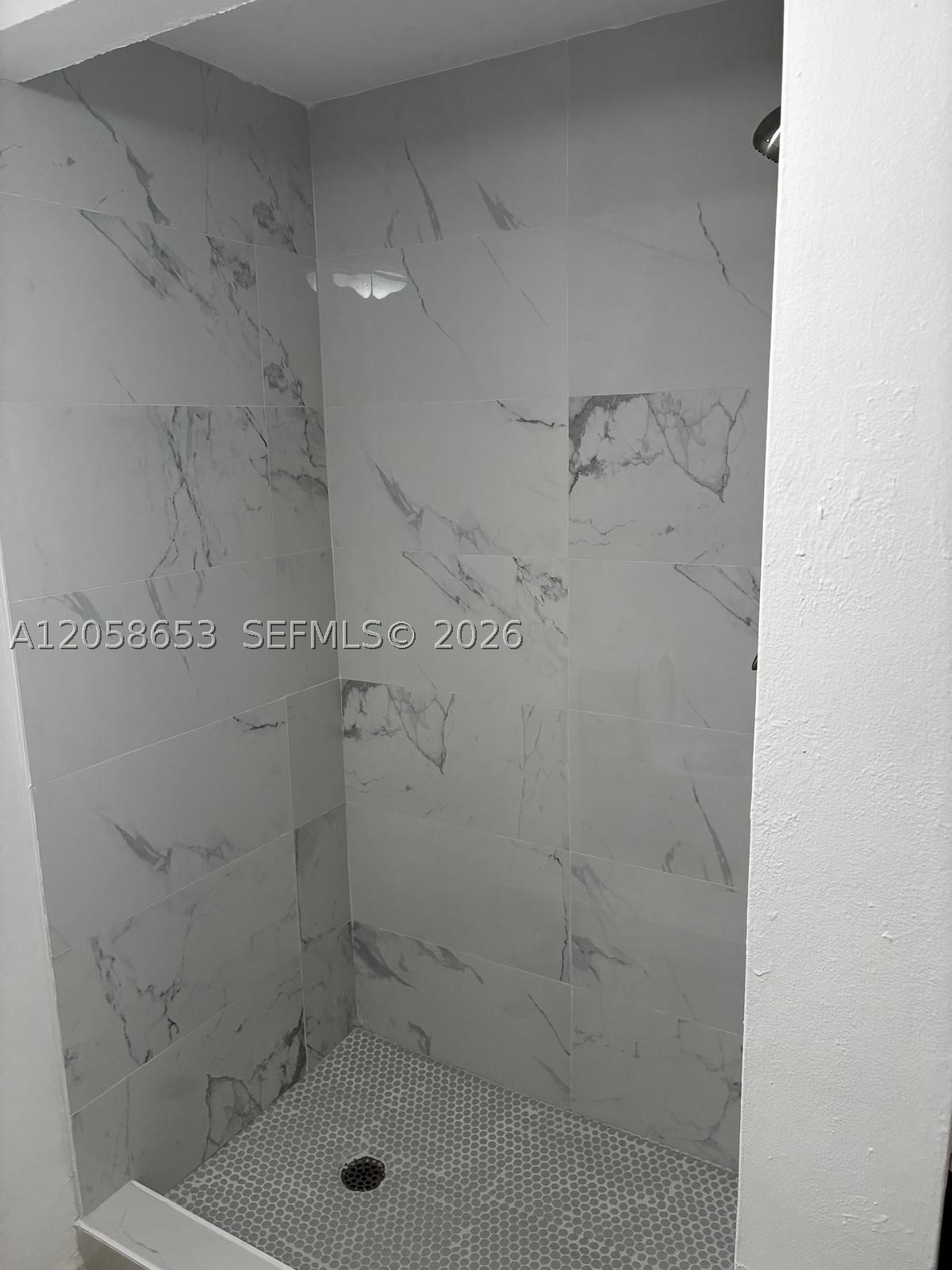 7911 N Colony Cir N 202 Property Photo 13