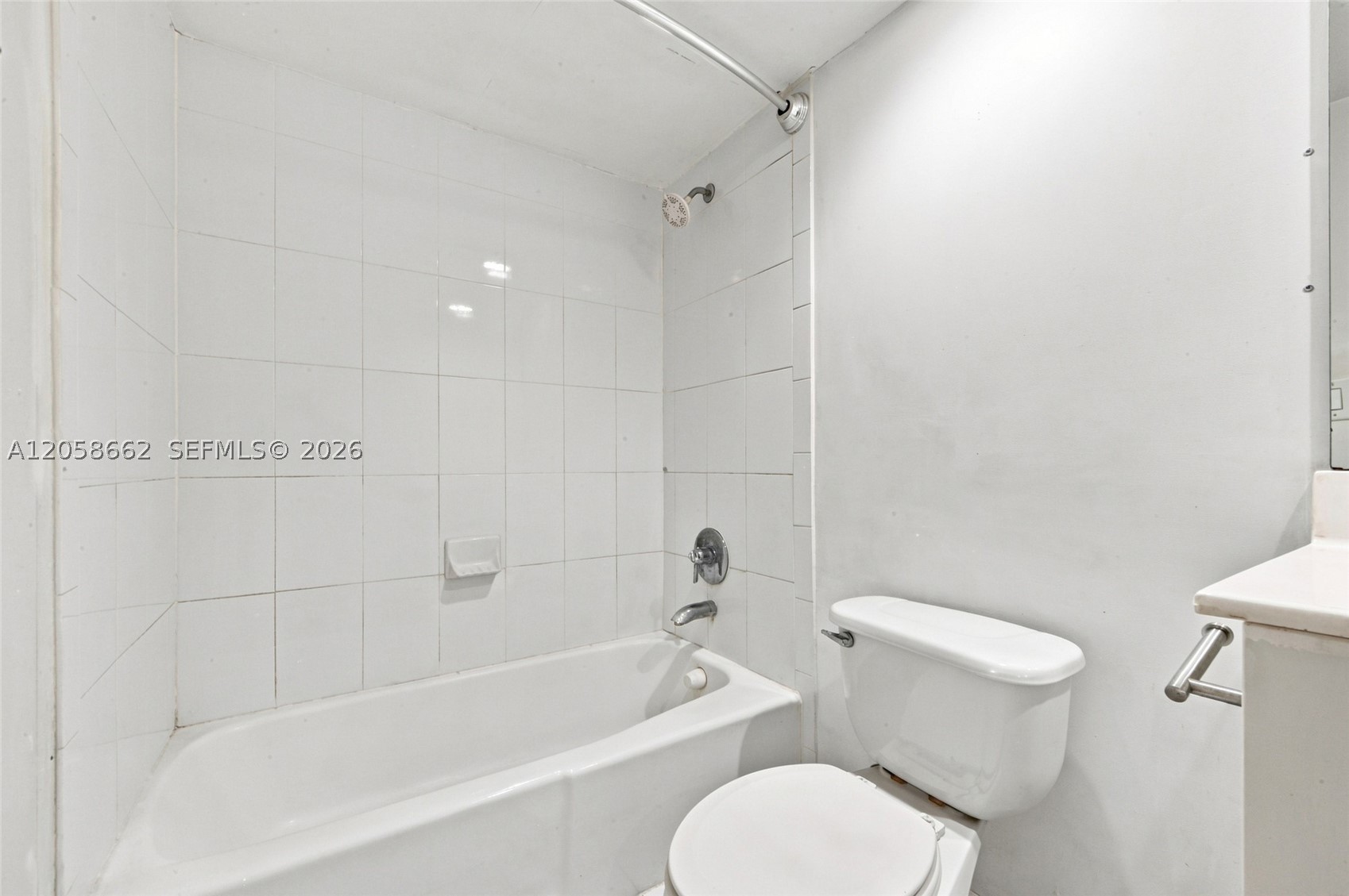 3000 S Ocean Dr 518 Property Photo 18