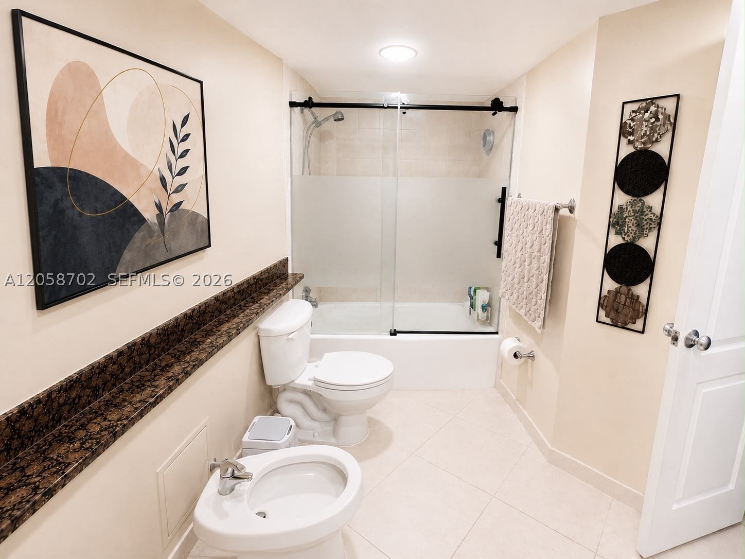 5600 Collins Ave 17u Property Photo 12