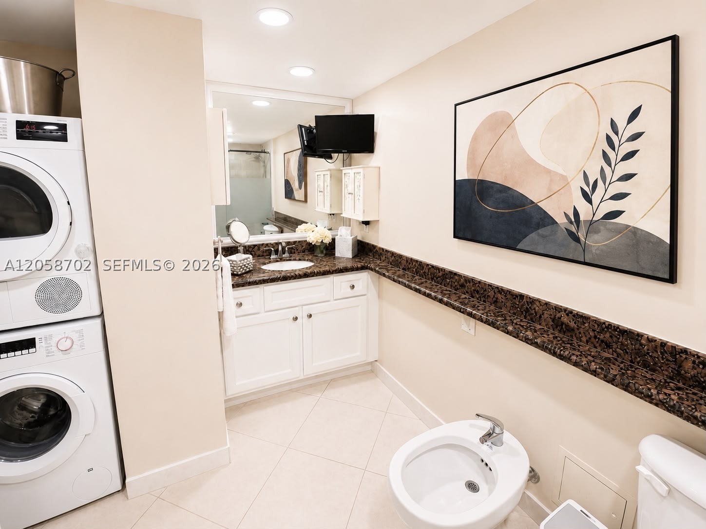 5600 Collins Ave 17u Property Photo 13