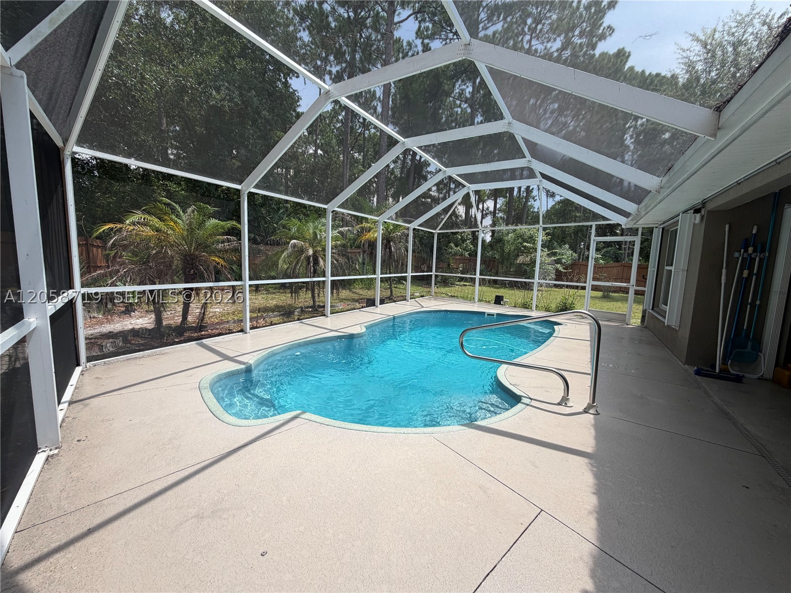 8 Wayler Pl Property Photo 2