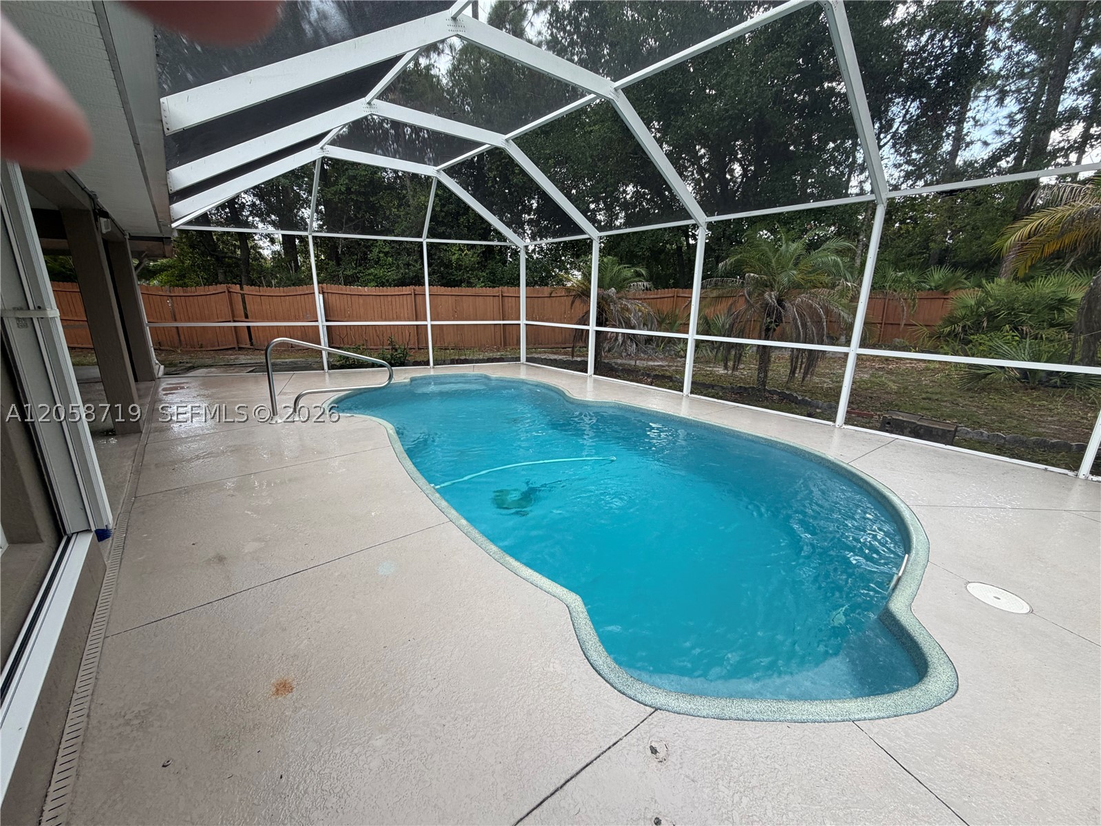 8 Wayler Pl Property Photo 4