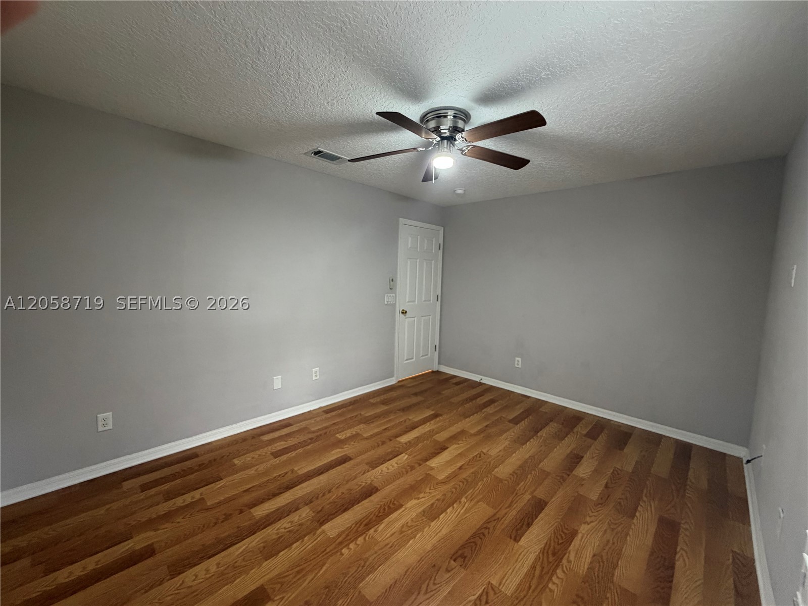 8 Wayler Pl Property Photo 20