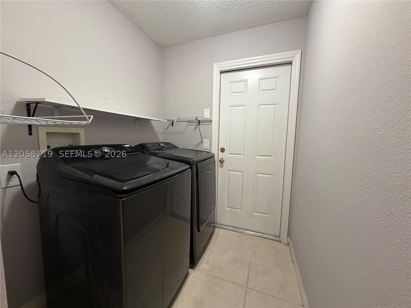 8 Wayler Pl Property Photo 27