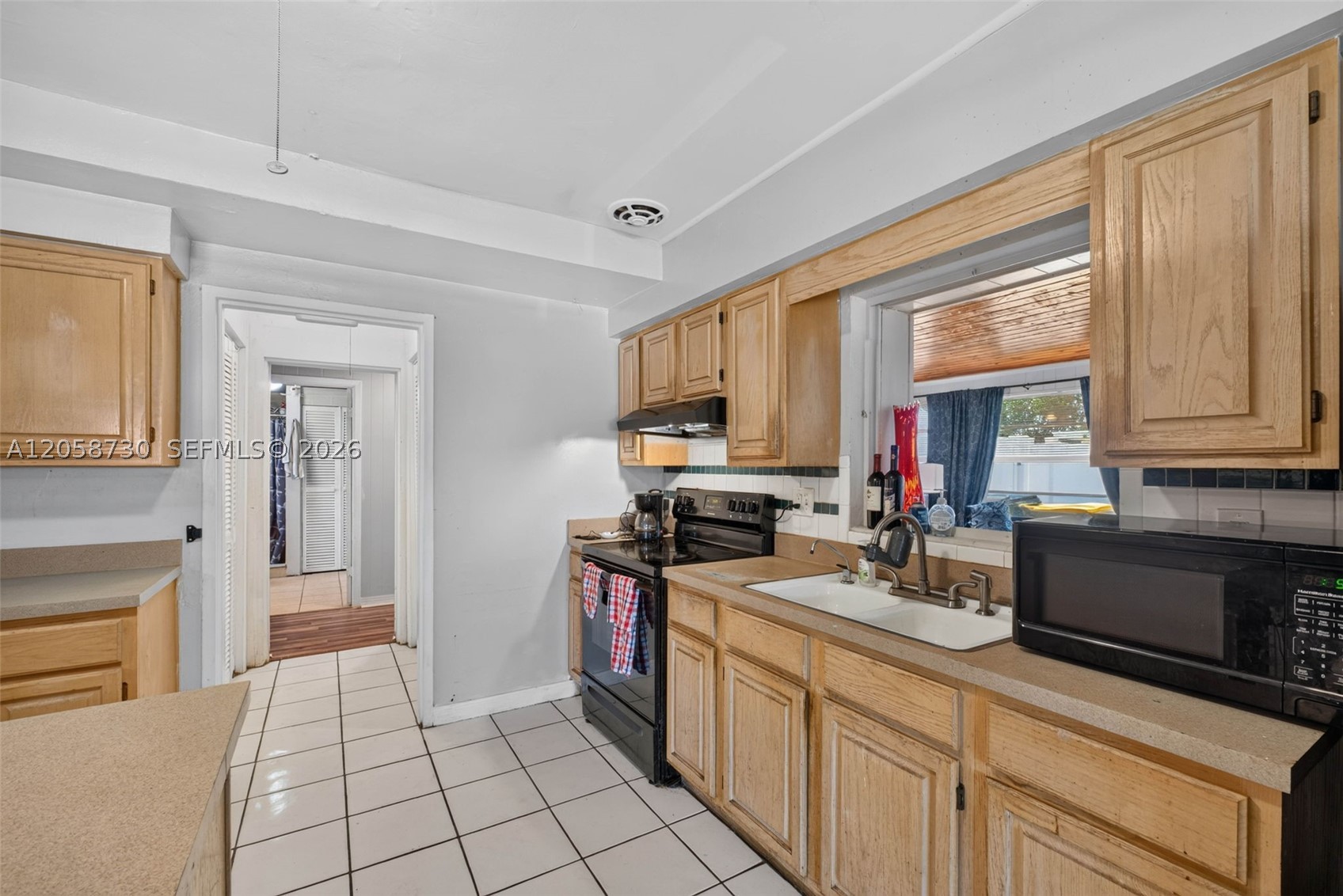 215 Palm Avenue Property Photo 16