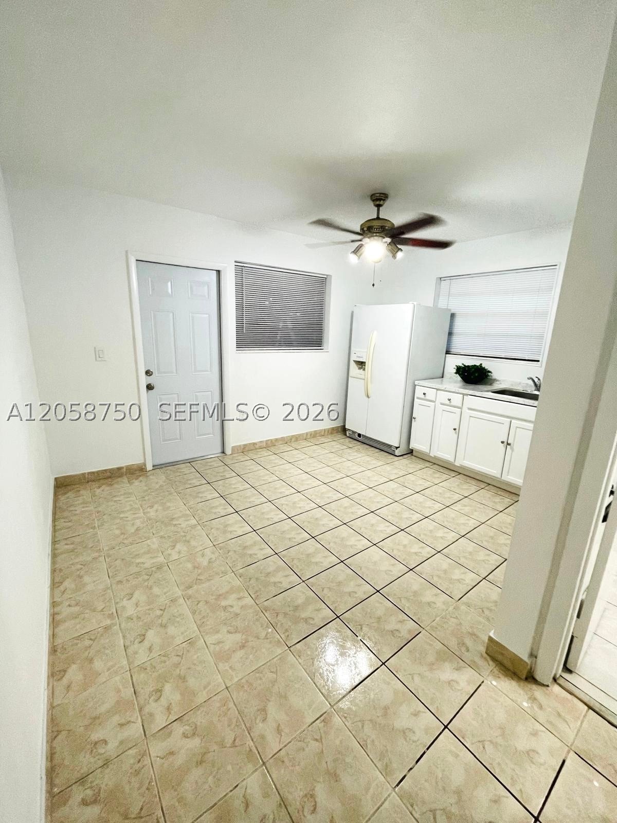 8025 Nw 170th St Property Photo 16