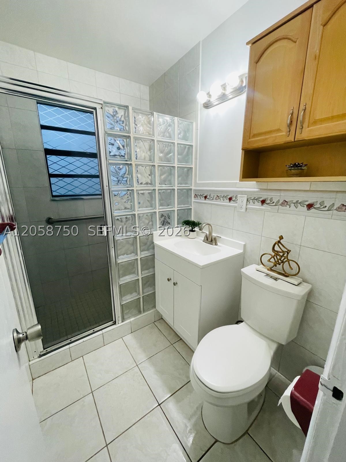 8025 Nw 170th St Property Photo 19