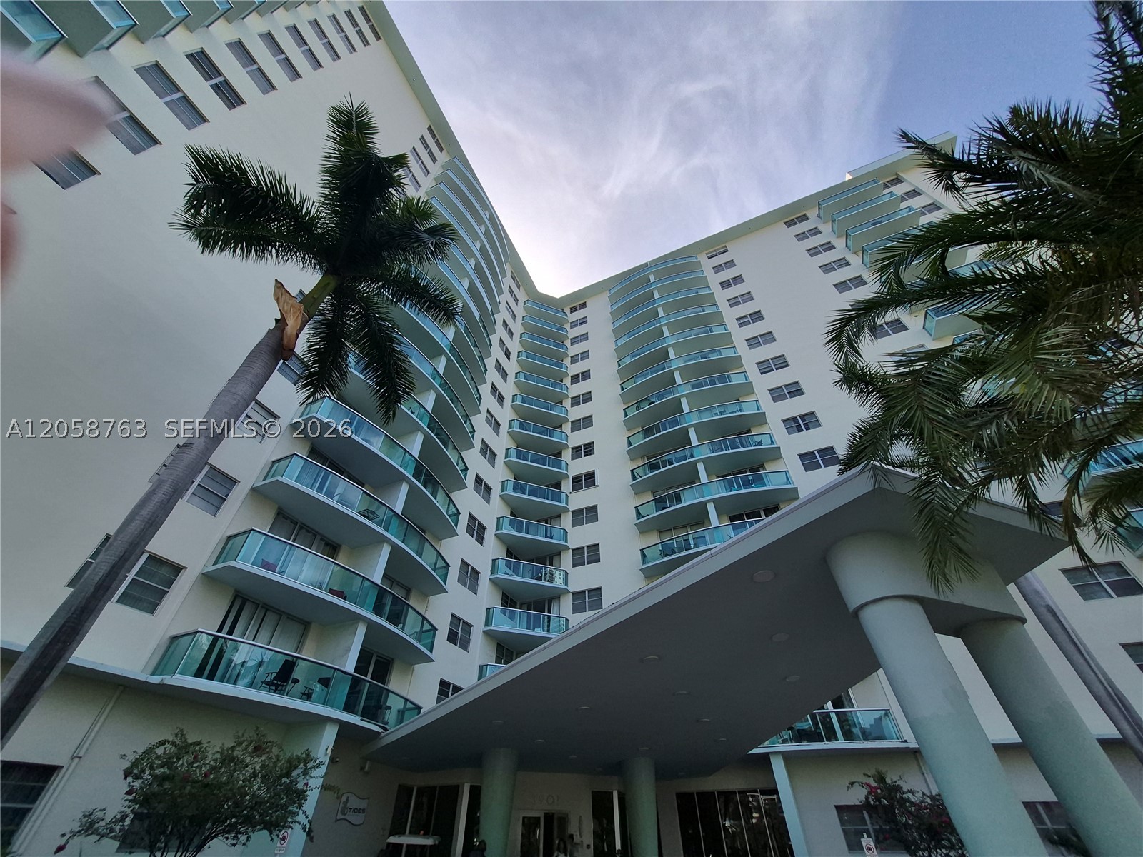 3901 S Ocean Dr Ph16r Property Photo 29