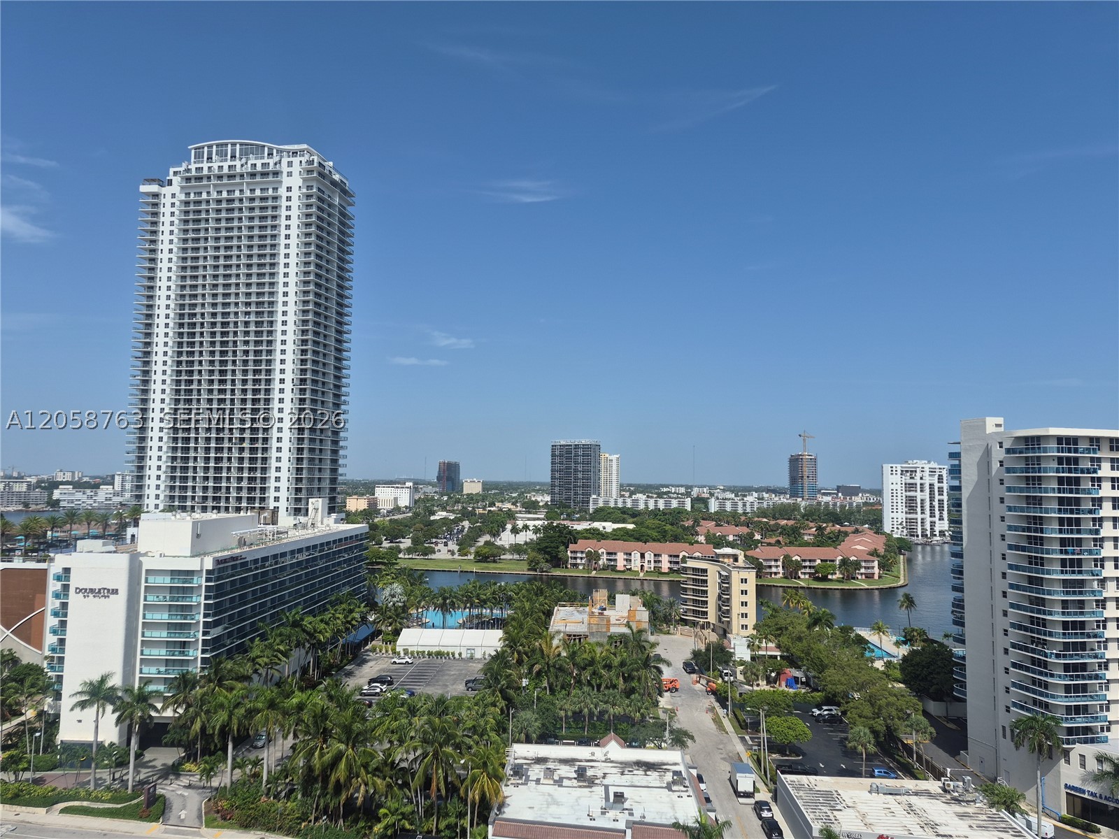 3901 S Ocean Dr Ph16r Property Photo 30