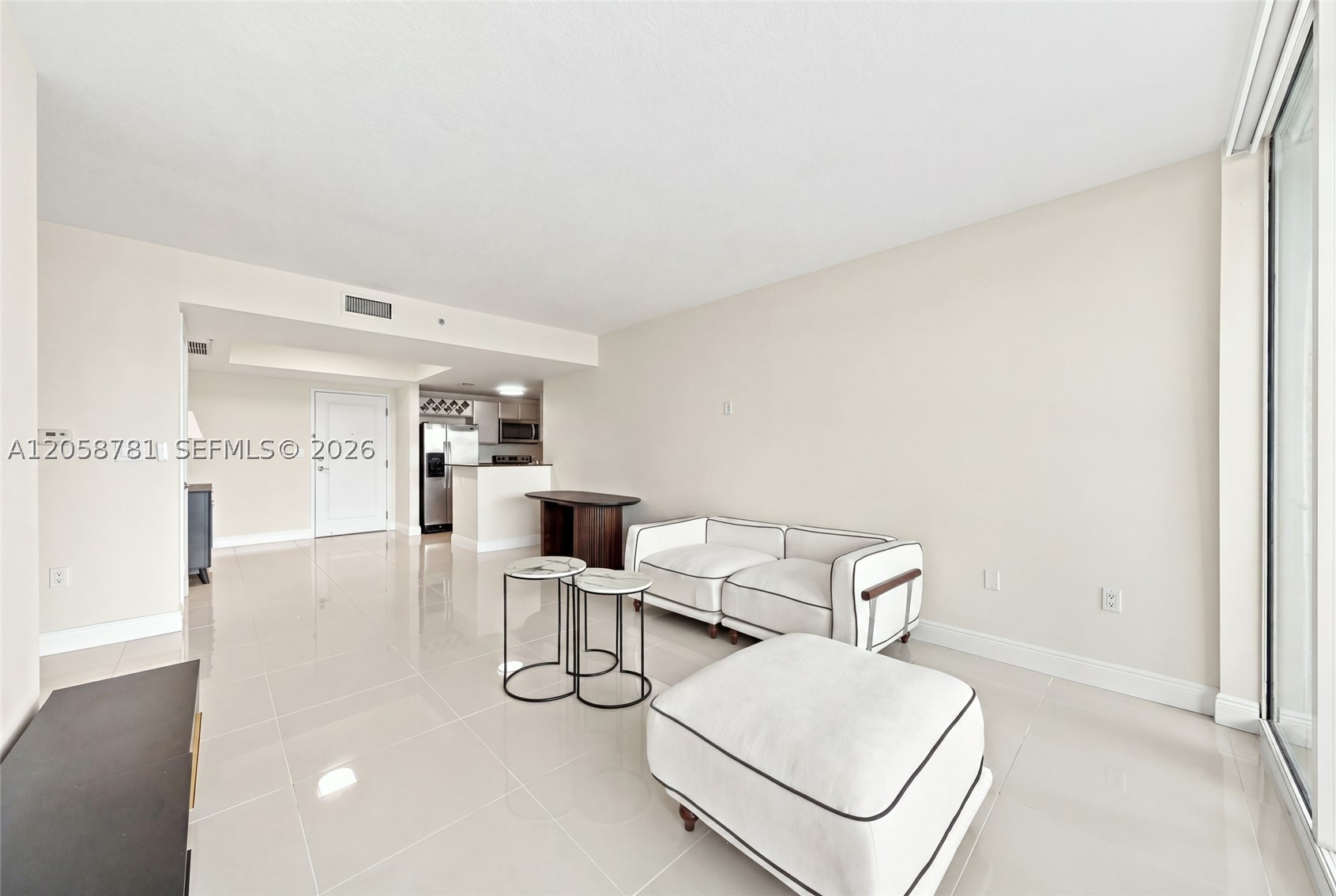 1861 NW S River Dr 2209 Property Photo 1