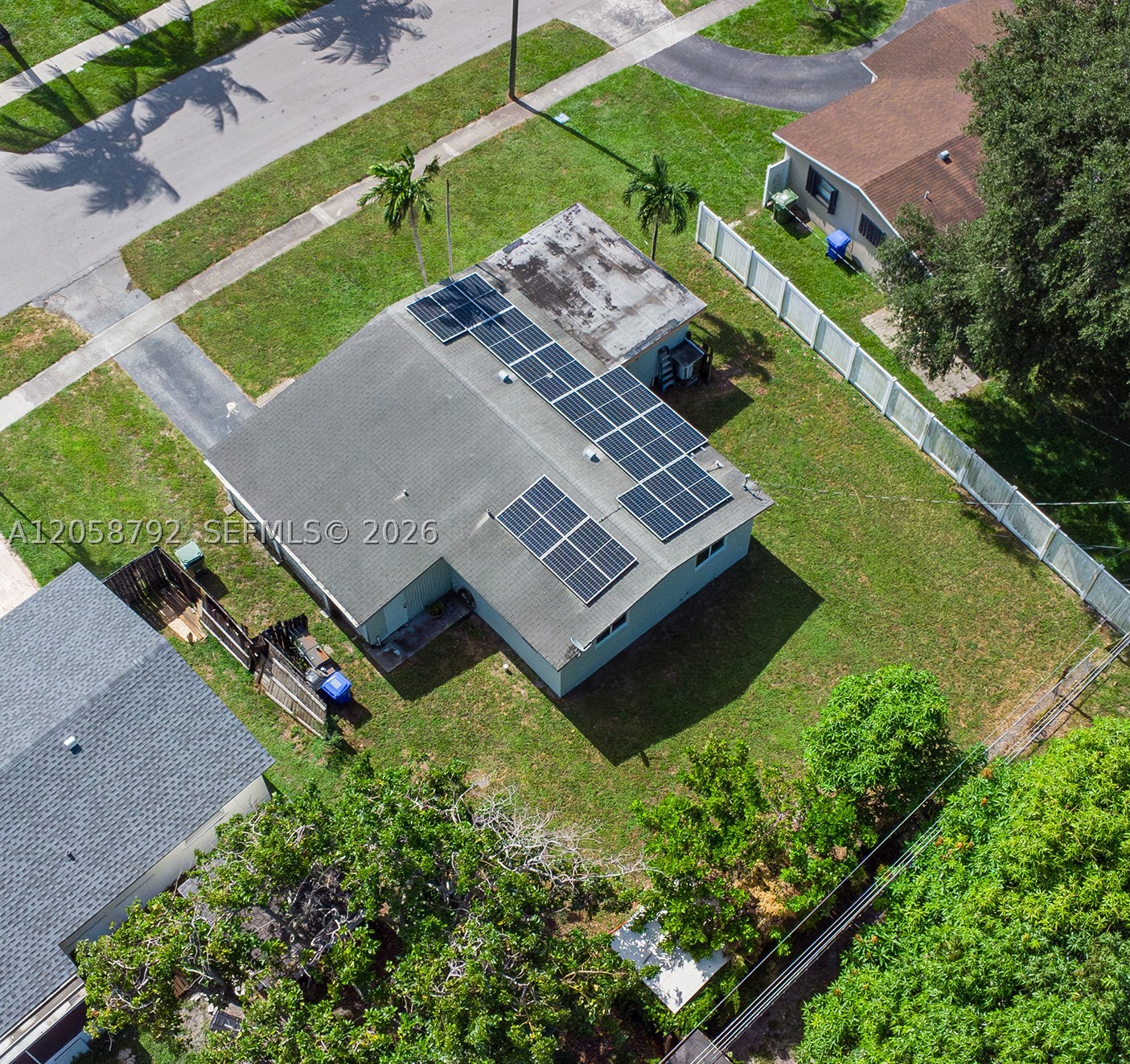 220 Sw 65th Ave Property Photo 24