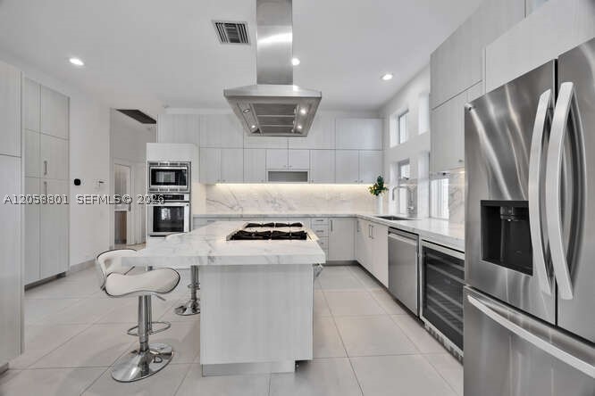 621 N Mashta Drive Property Photo 11