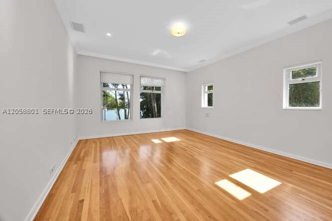 621 N Mashta Drive Property Photo 15