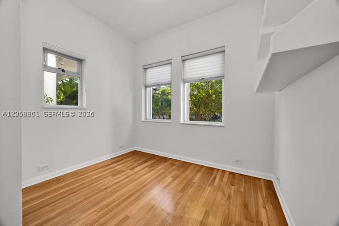 621 N Mashta Drive Property Photo 24