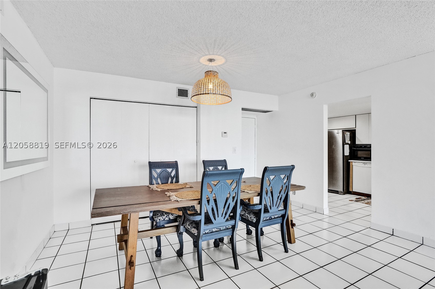 100 Bayview Dr 401 Property Photo 8