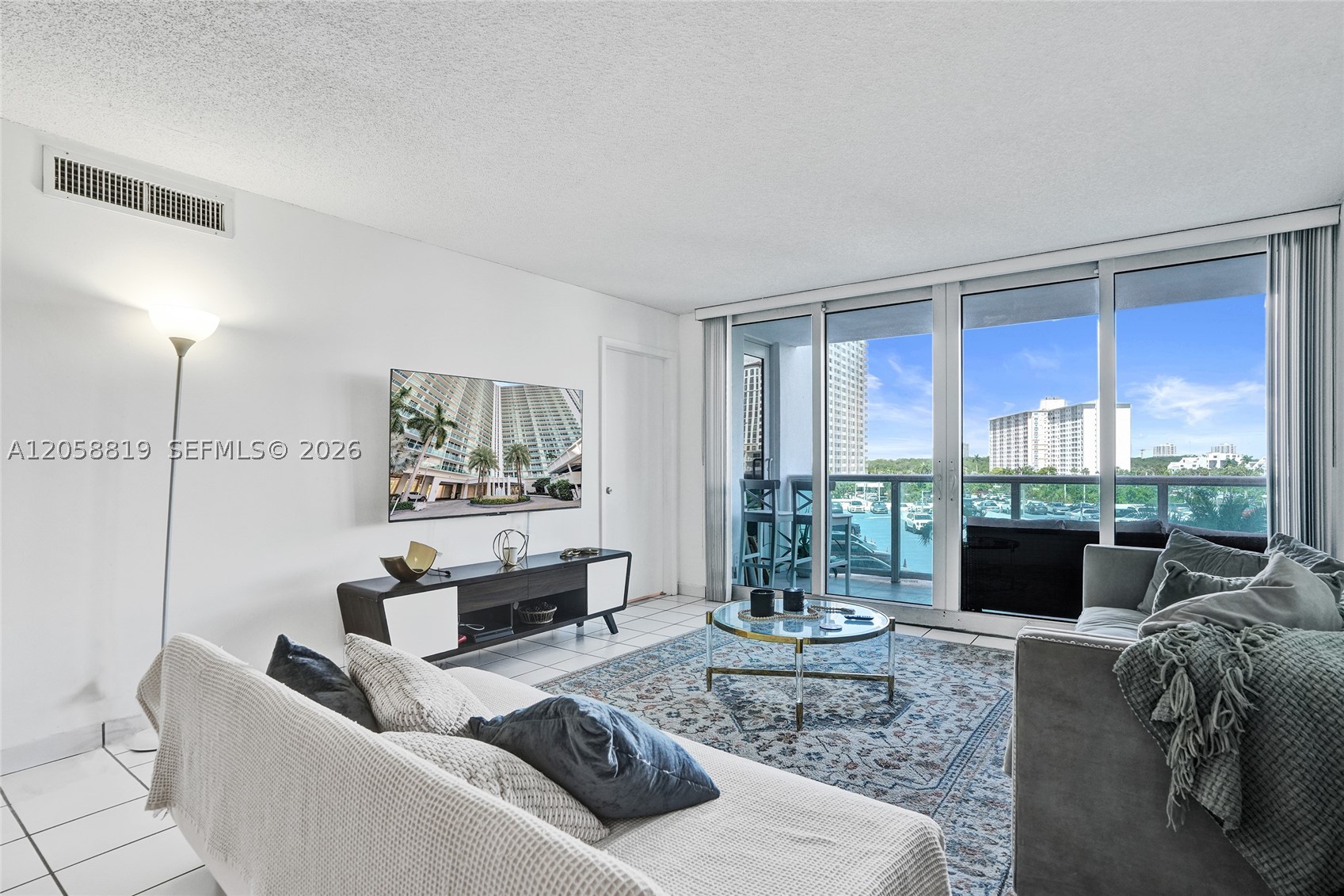 100 Bayview Dr 401 Property Photo 15