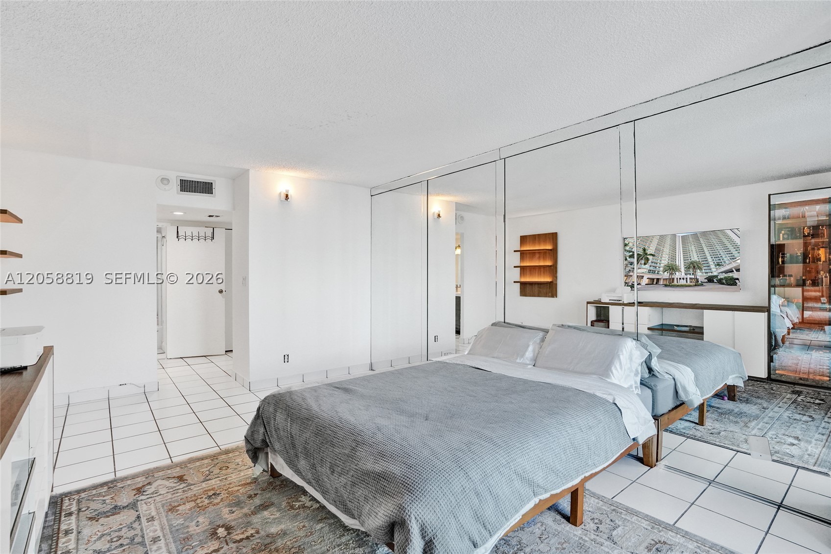 100 Bayview Dr 401 Property Photo 19