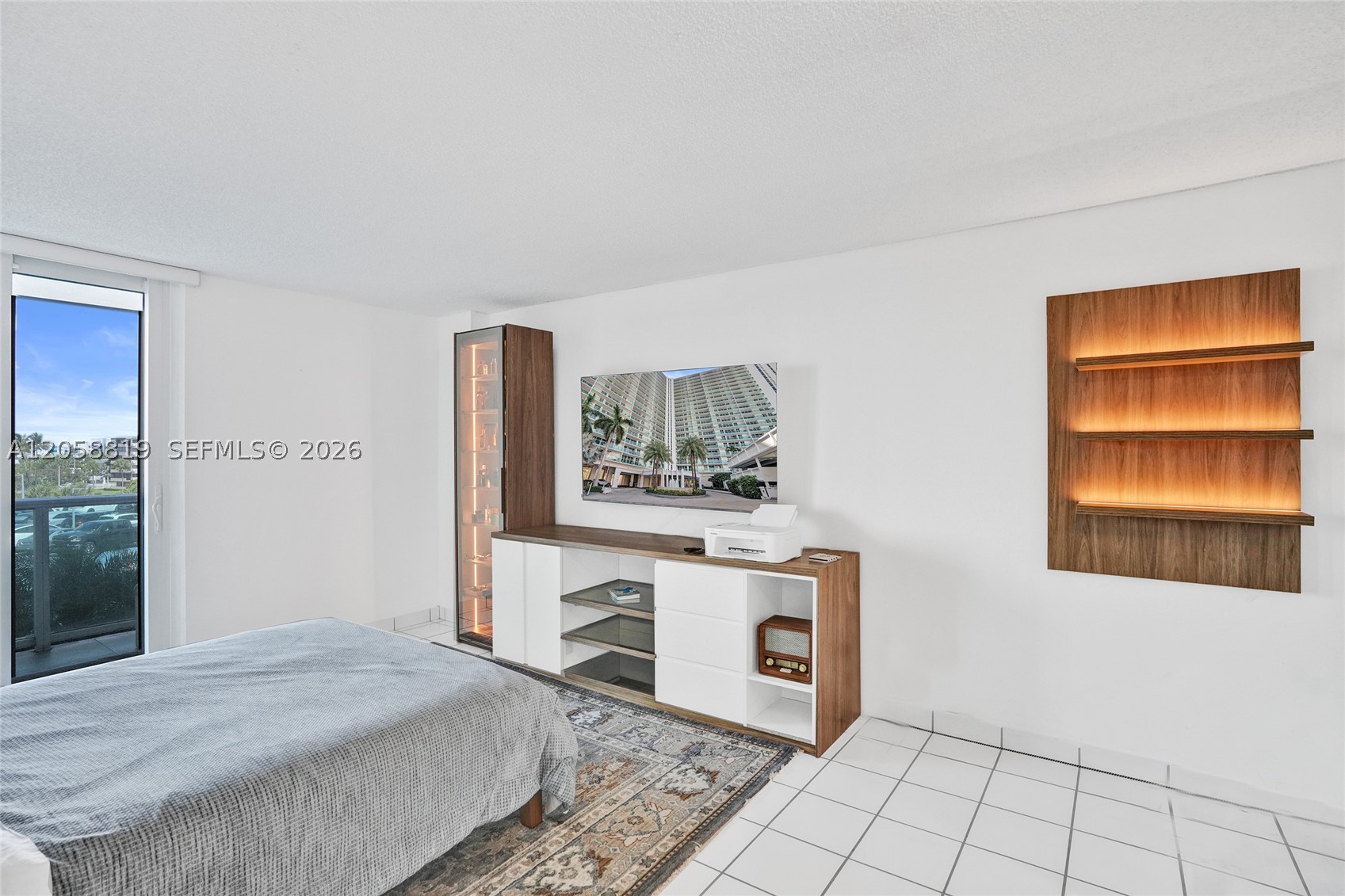 100 Bayview Dr 401 Property Photo 26
