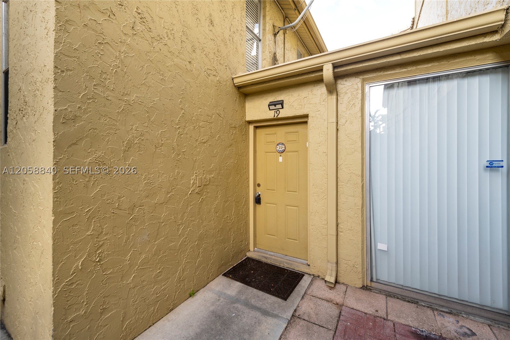8401 W Sample Rd 19 Property Photo 2