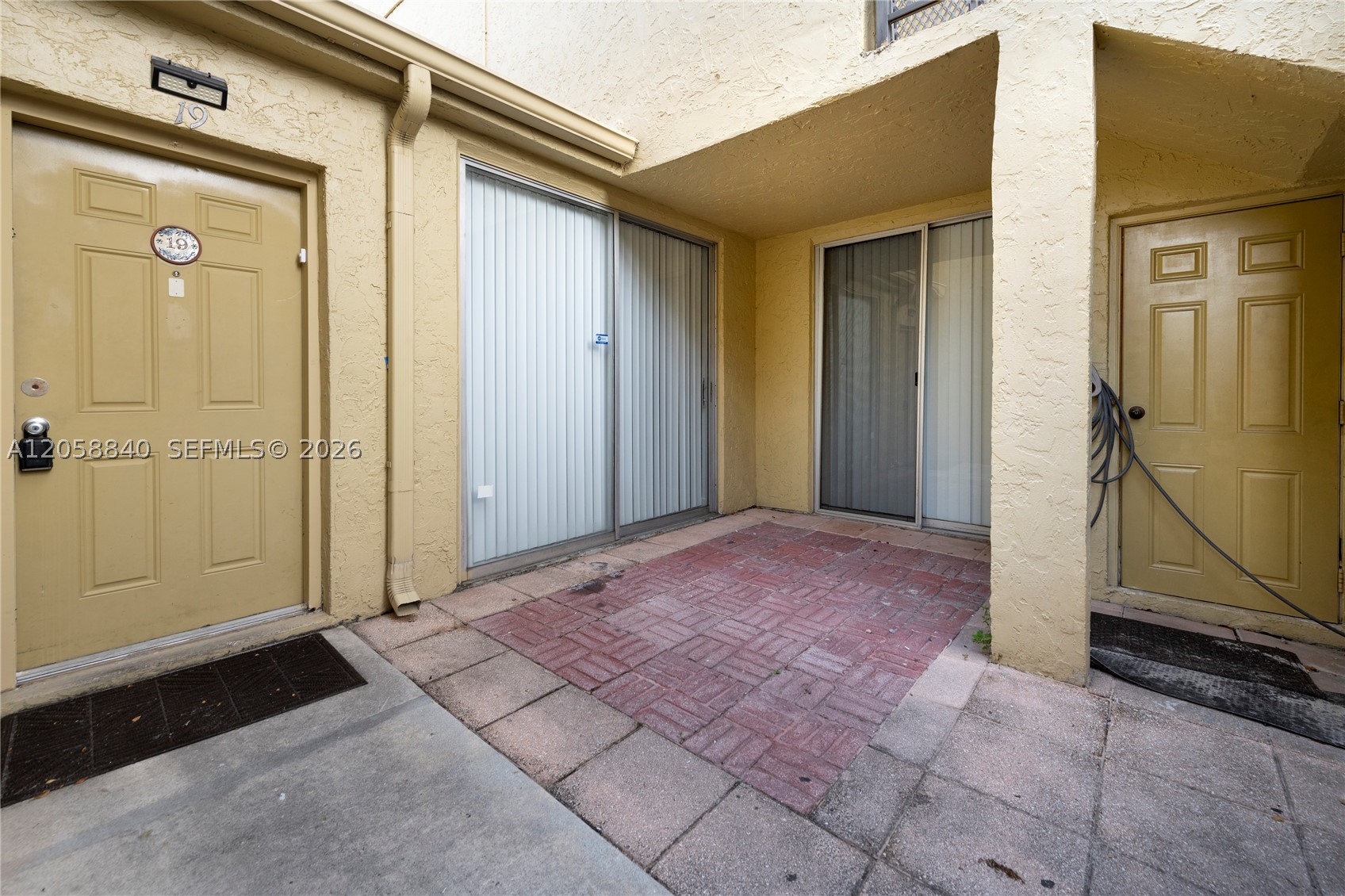 8401 W Sample Rd 19 Property Photo 4