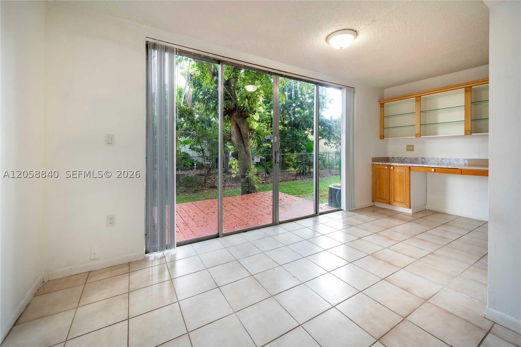 8401 W Sample Rd 19 Property Photo 14