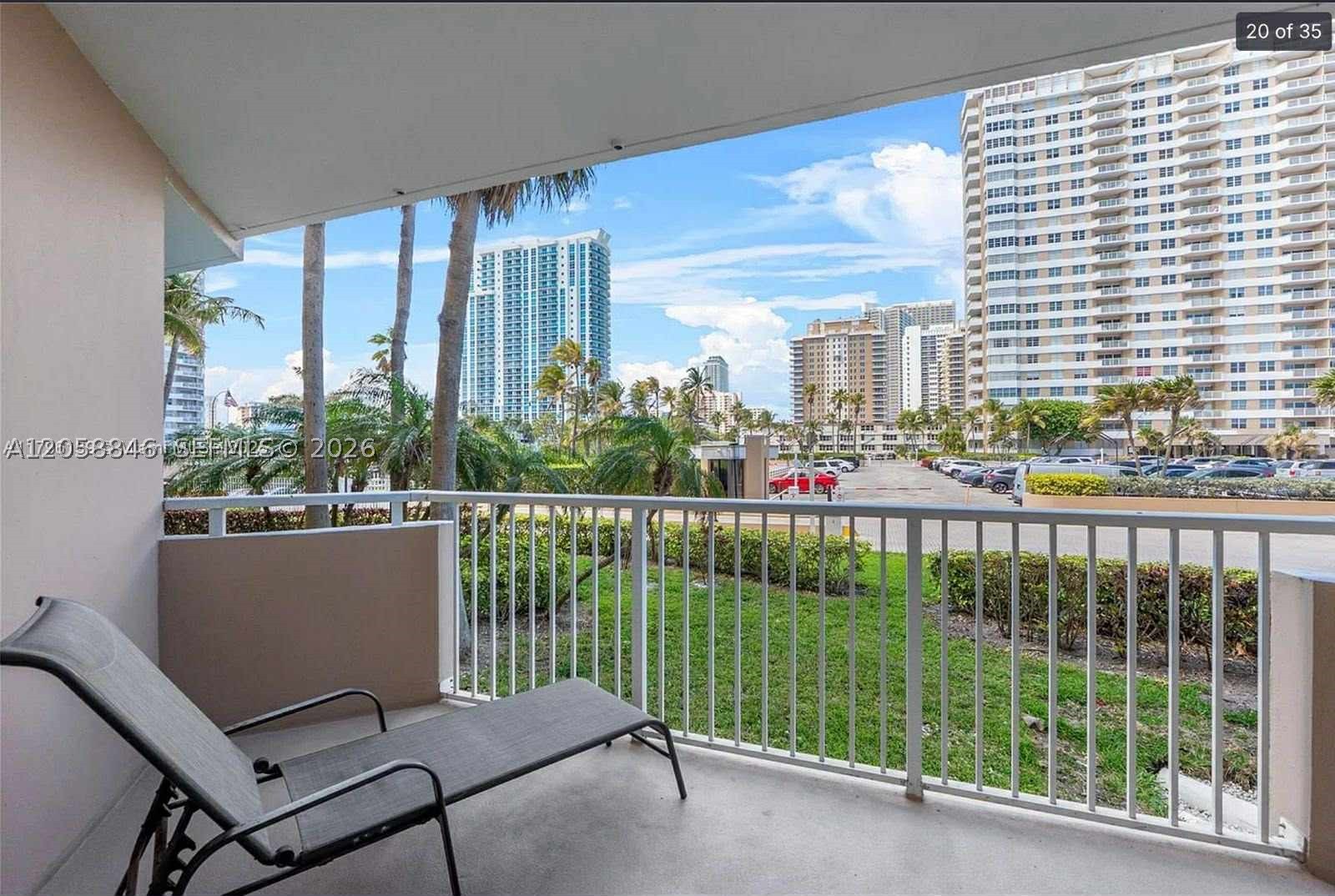 1980 S Ocean Dr Mk Property Photo 10